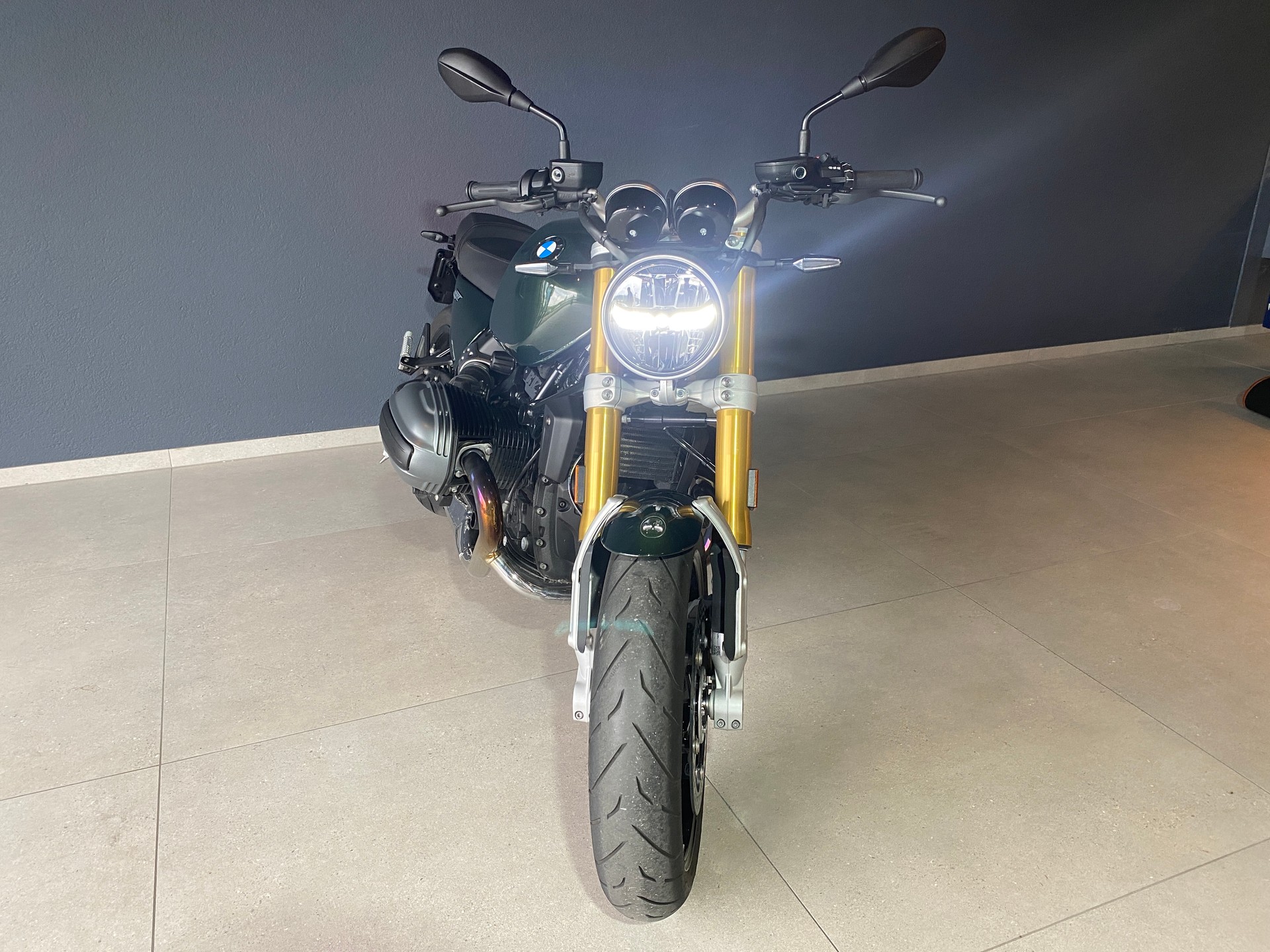 BMW R 12 nine T-image-6