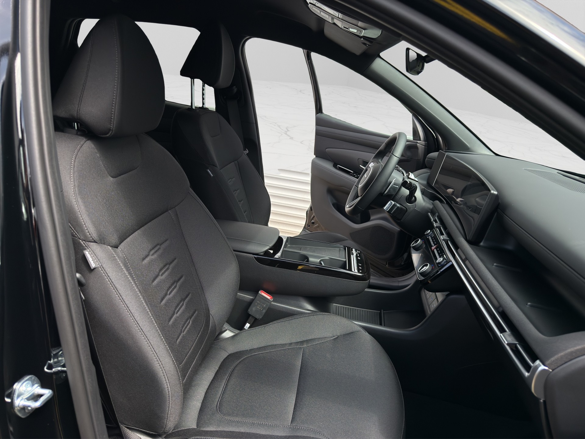HYUNDAI Tucson 1.6 TGDI HEV Origo Black Line 4WD-image-17
