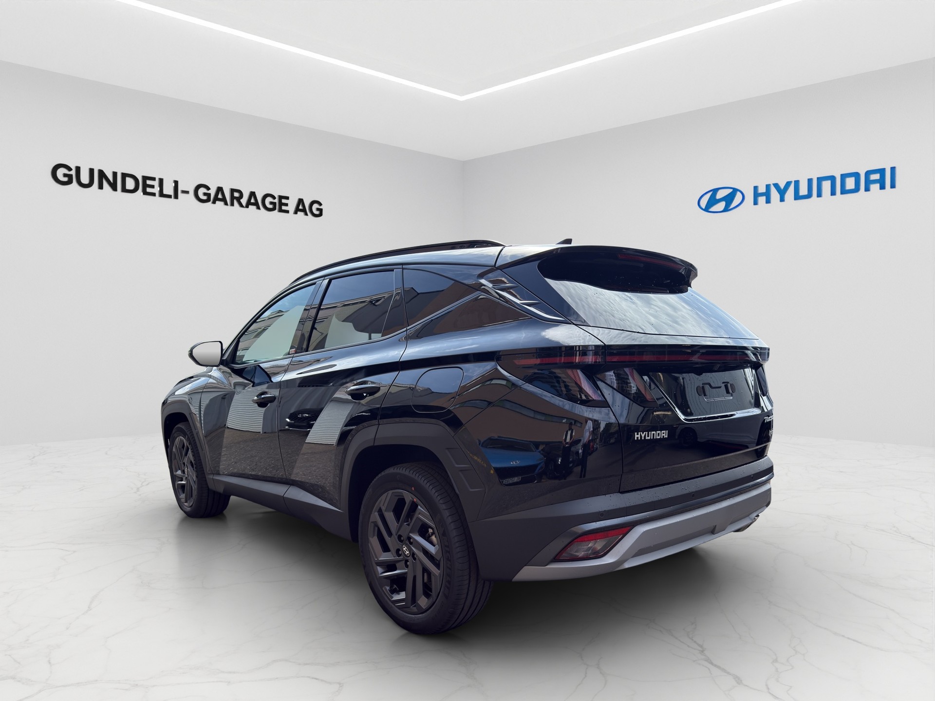 HYUNDAI Tucson 1.6 TGDI HEV Origo Black Line 4WD-showroom-element-2
