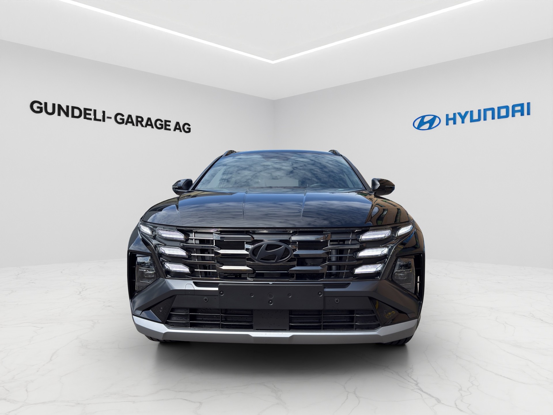 HYUNDAI Tucson 1.6 TGDI HEV Origo Black Line 4WD-showroom-element-1