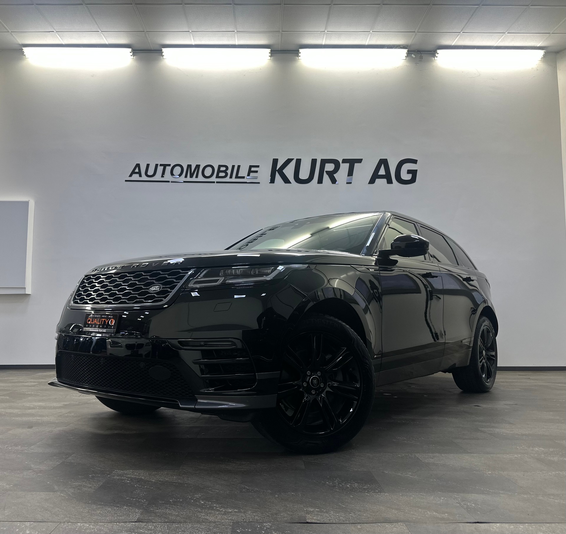 LAND ROVER Range Rover Velar P 300 SE Automatic-image-1