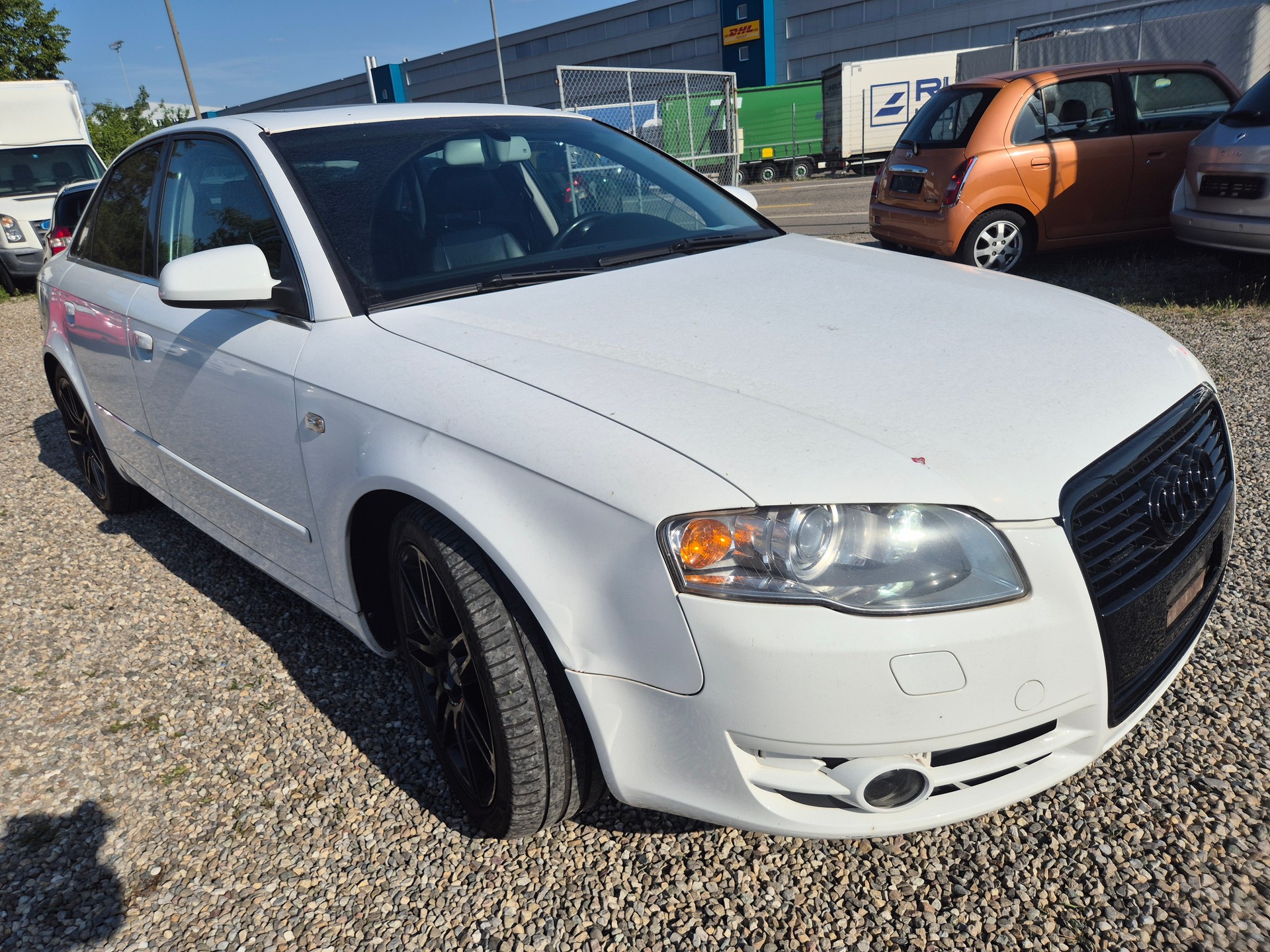 AUDI A4-image-1