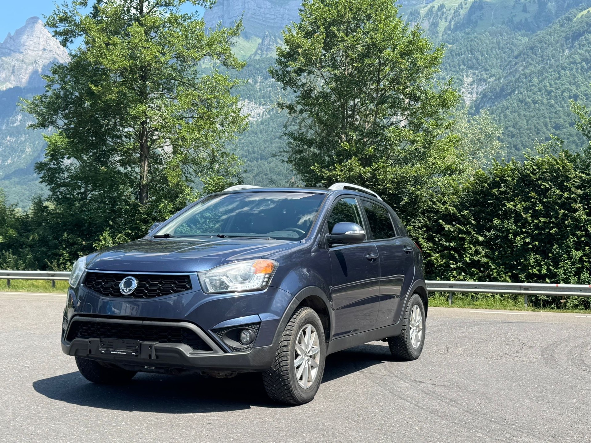 KGM-SsangYong Korando 2.0 e-XDI Quartz 4WD-image-1
