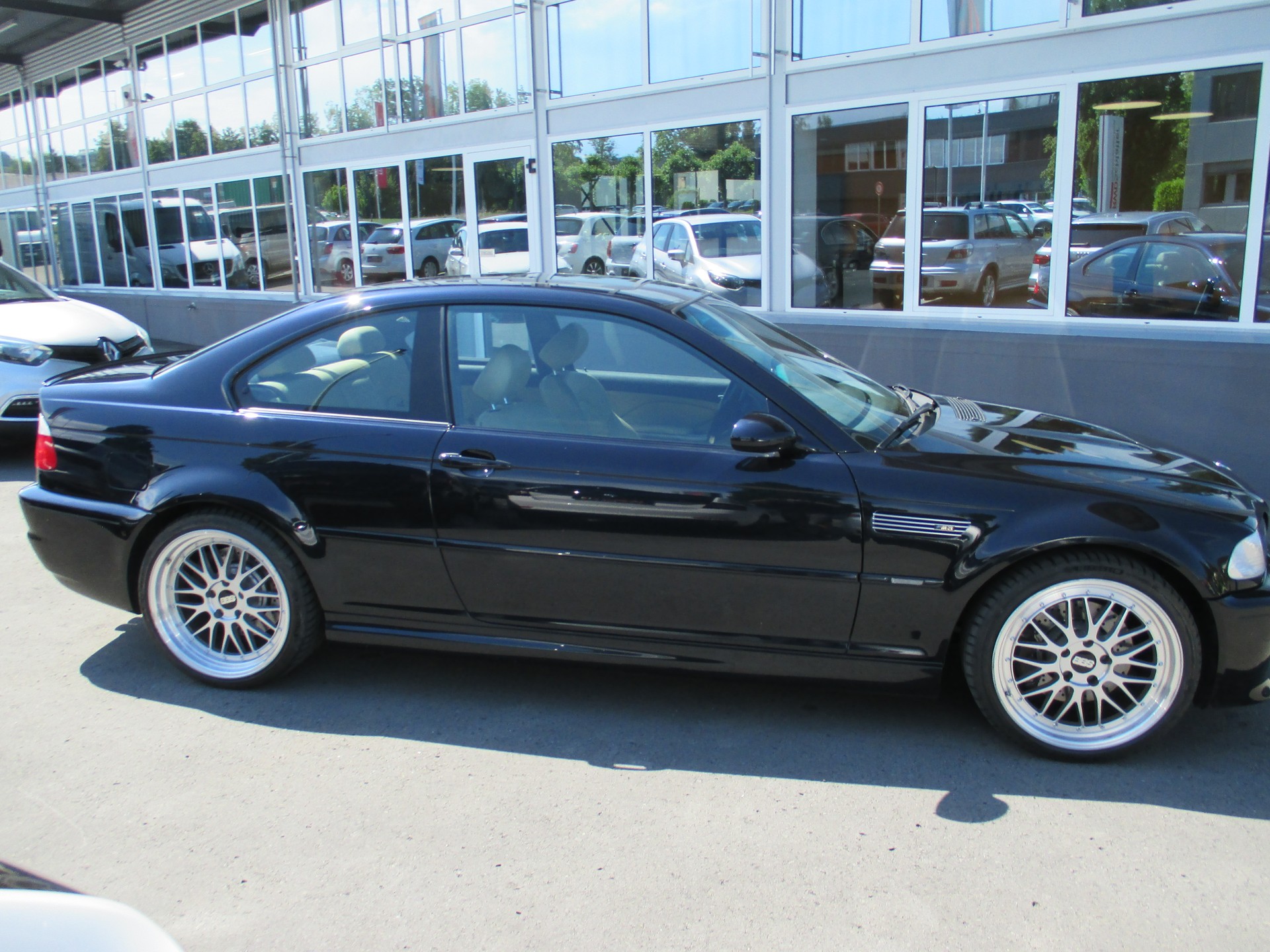 BMW M3 Coupé-image-3