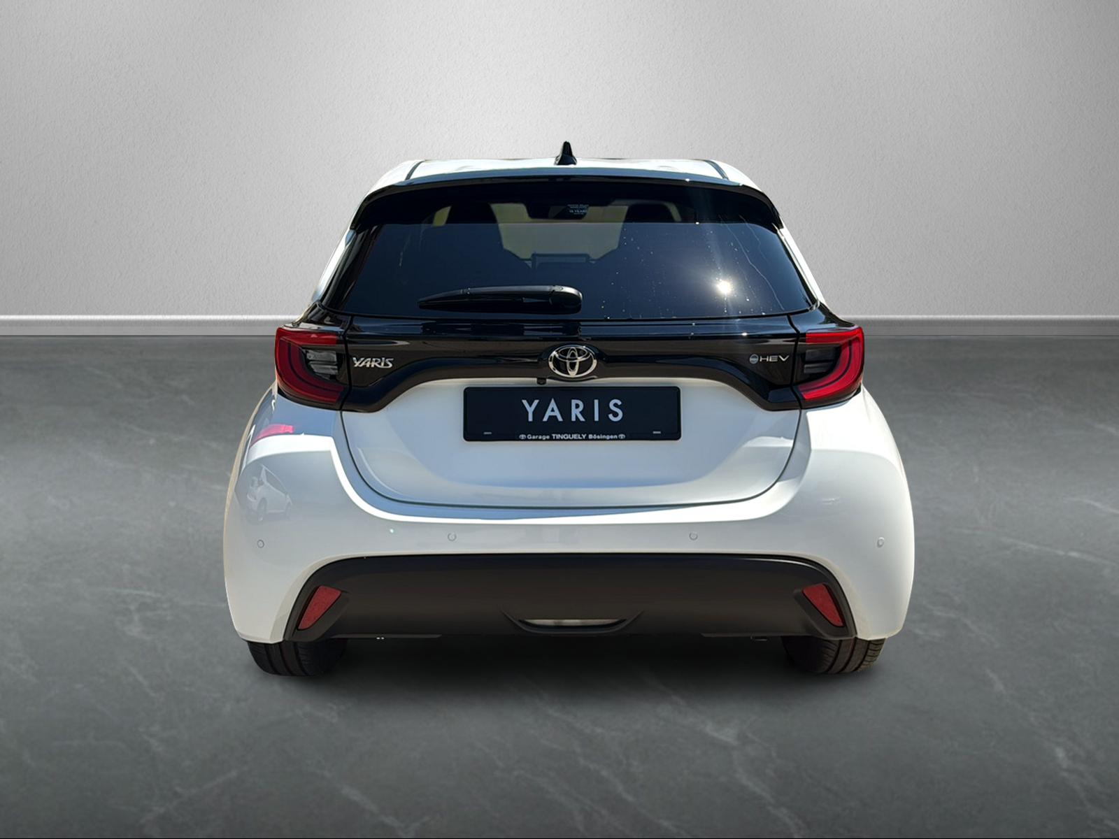 TOYOTA Yaris 1.5 VVT-i HSD Trend-image-4