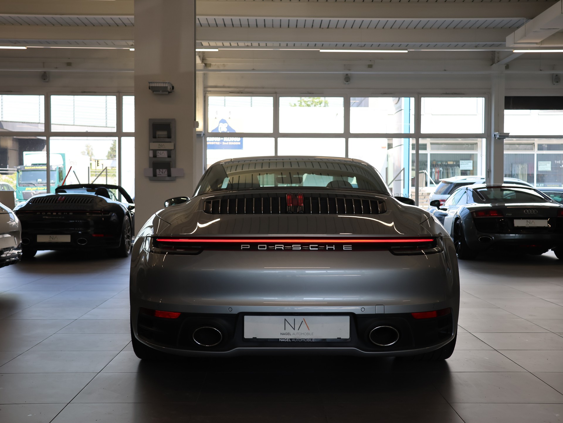 PORSCHE 911 Targa 4 PDK *Bose* *360 Kamera*-image-5