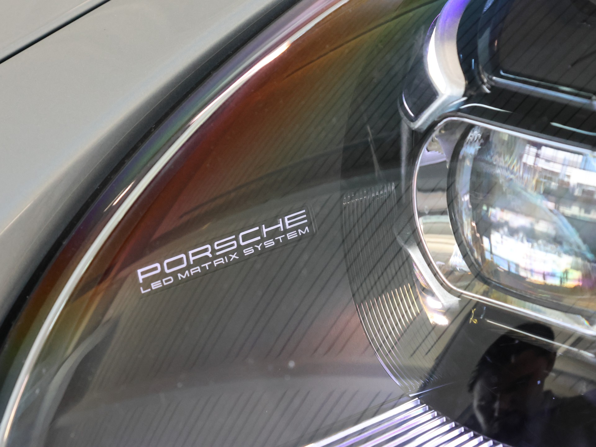 PORSCHE 911 Targa 4 PDK *Bose* *360 Kamera*-image-11