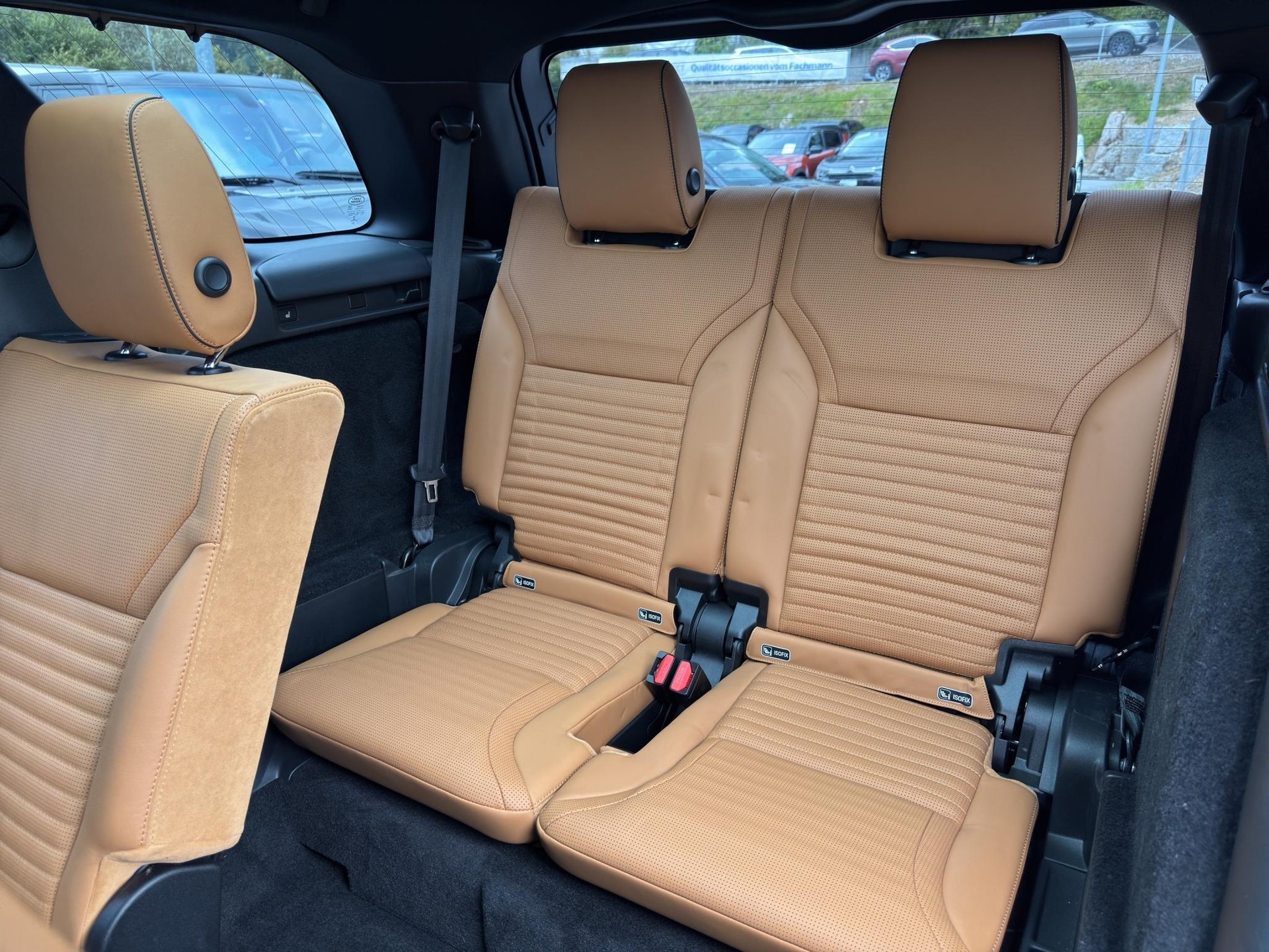 LAND ROVER Discovery 3.0 SDV6 HSE Luxury-image-6
