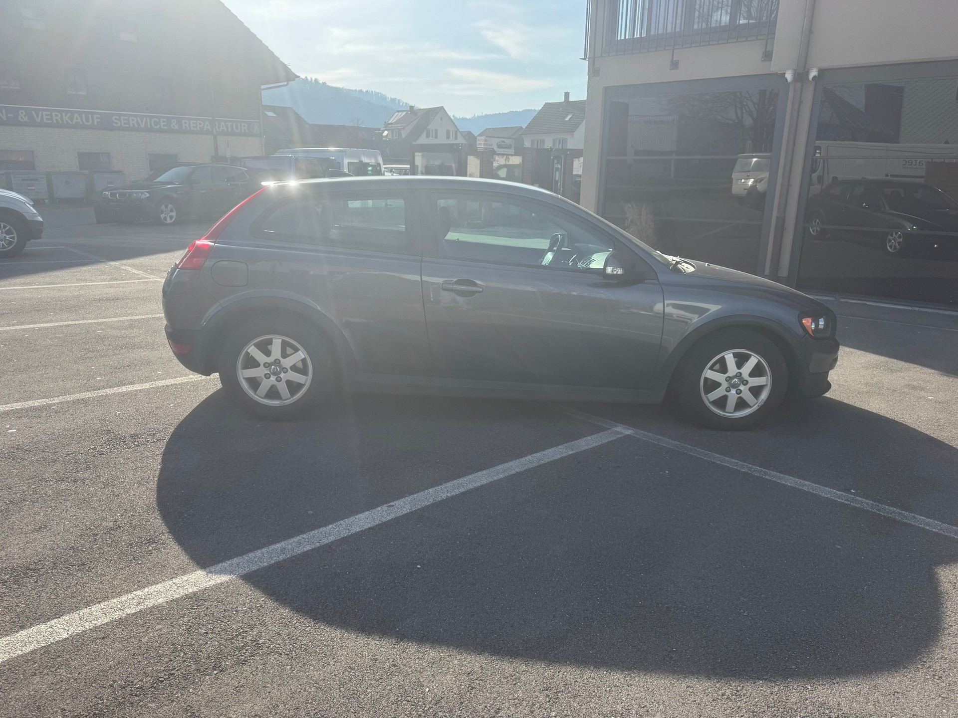 VOLVO C30 1.6D-image-2