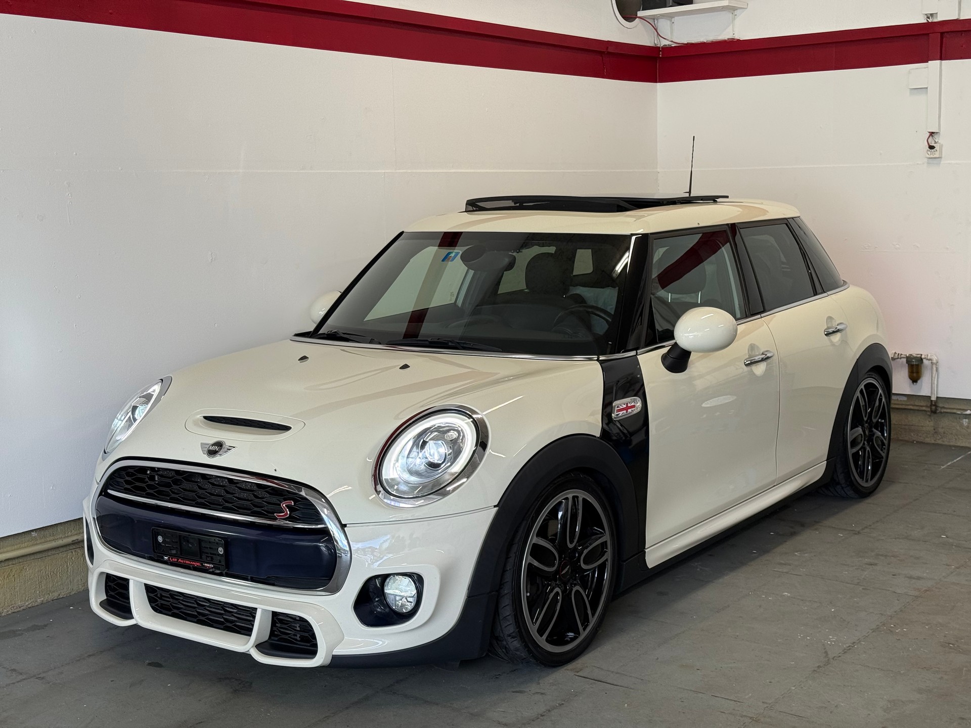 MINI Cooper S John Works-image-6