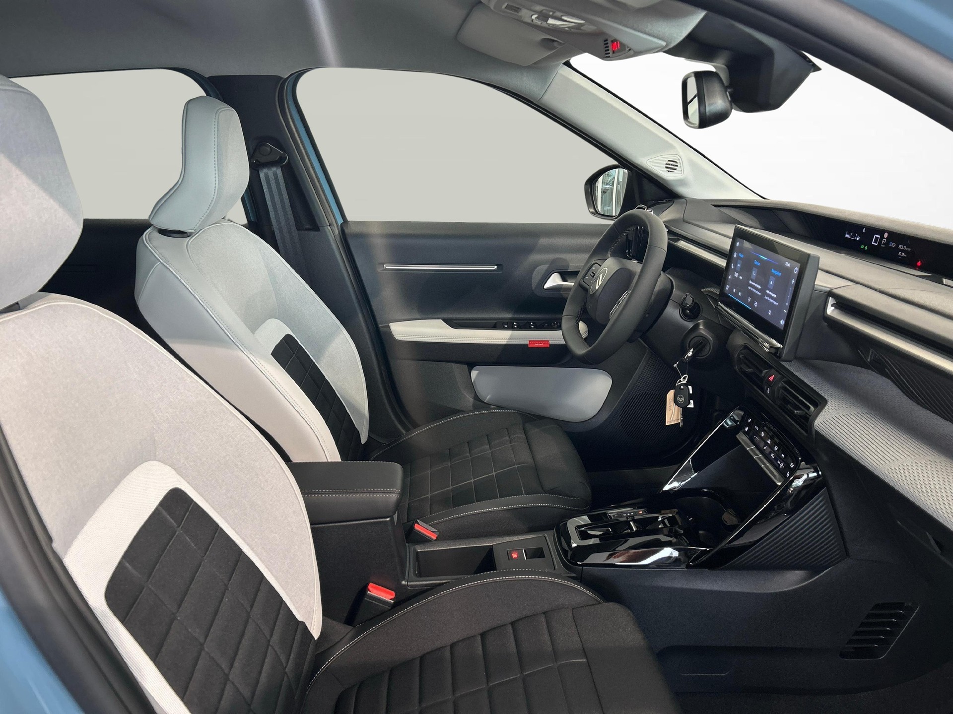CITROEN C3 1.2 Hybrid Max-image-9