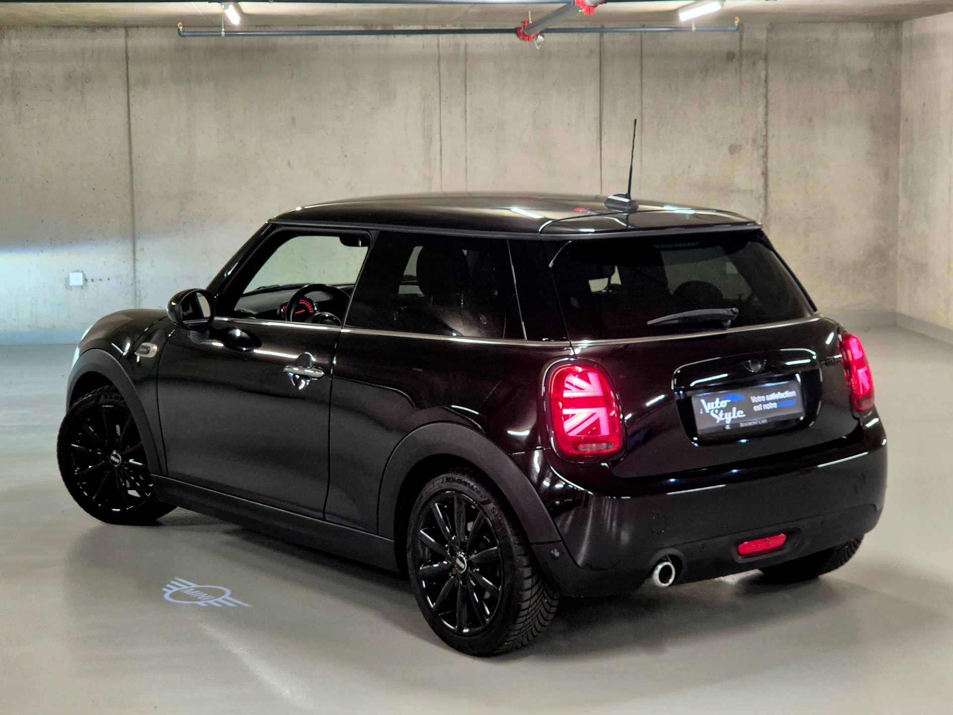 MINI Cooper Blackyard-image-7