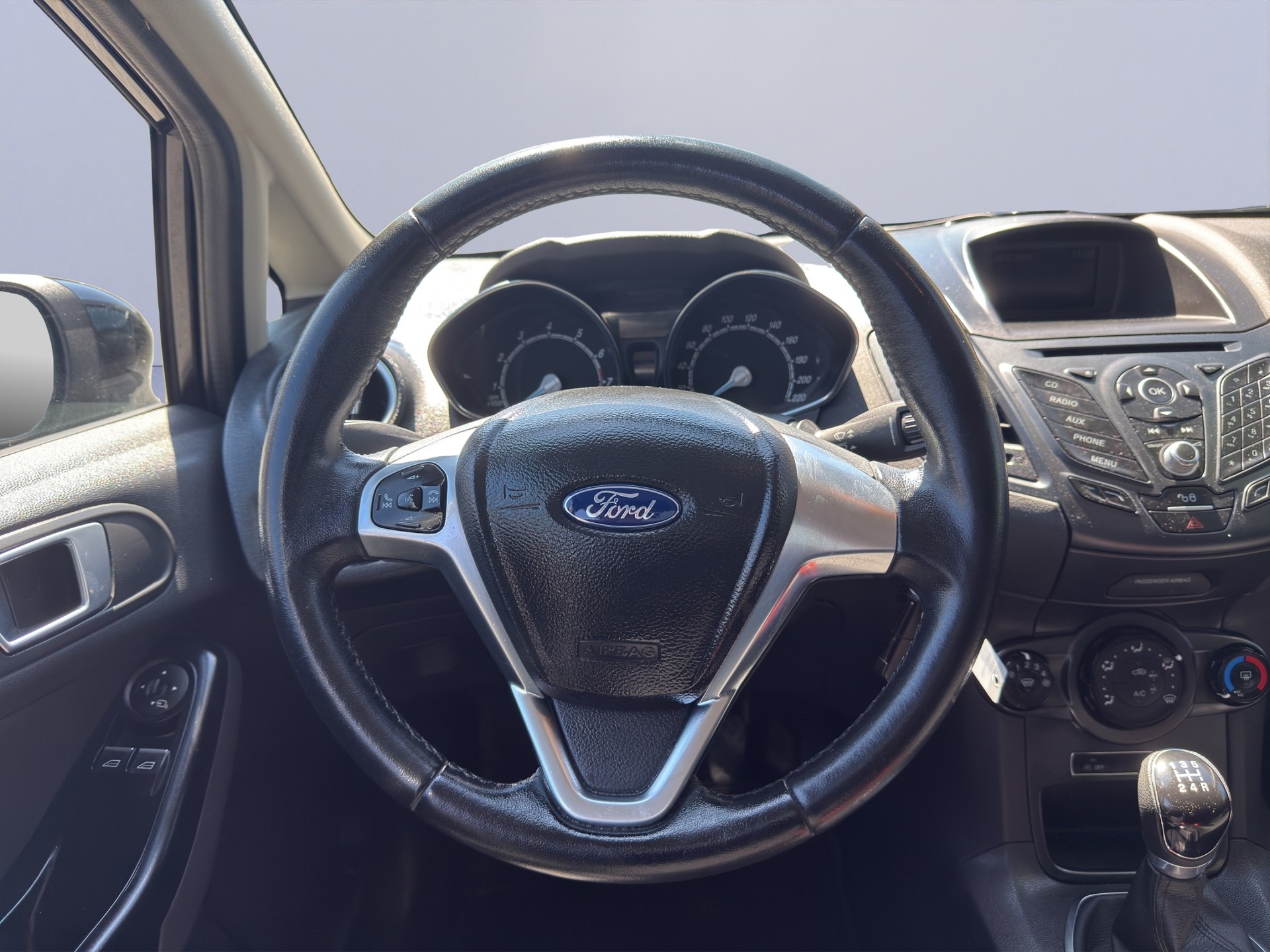 FORD Fiesta 1.0 SCTi Titanium X-image-8