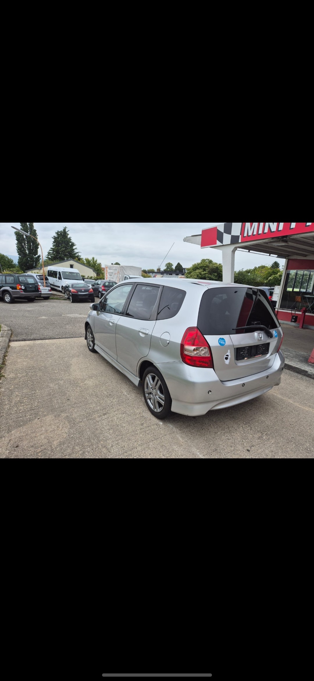 HONDA Jazz 1.4i LS Formula 1 CVT-image-5