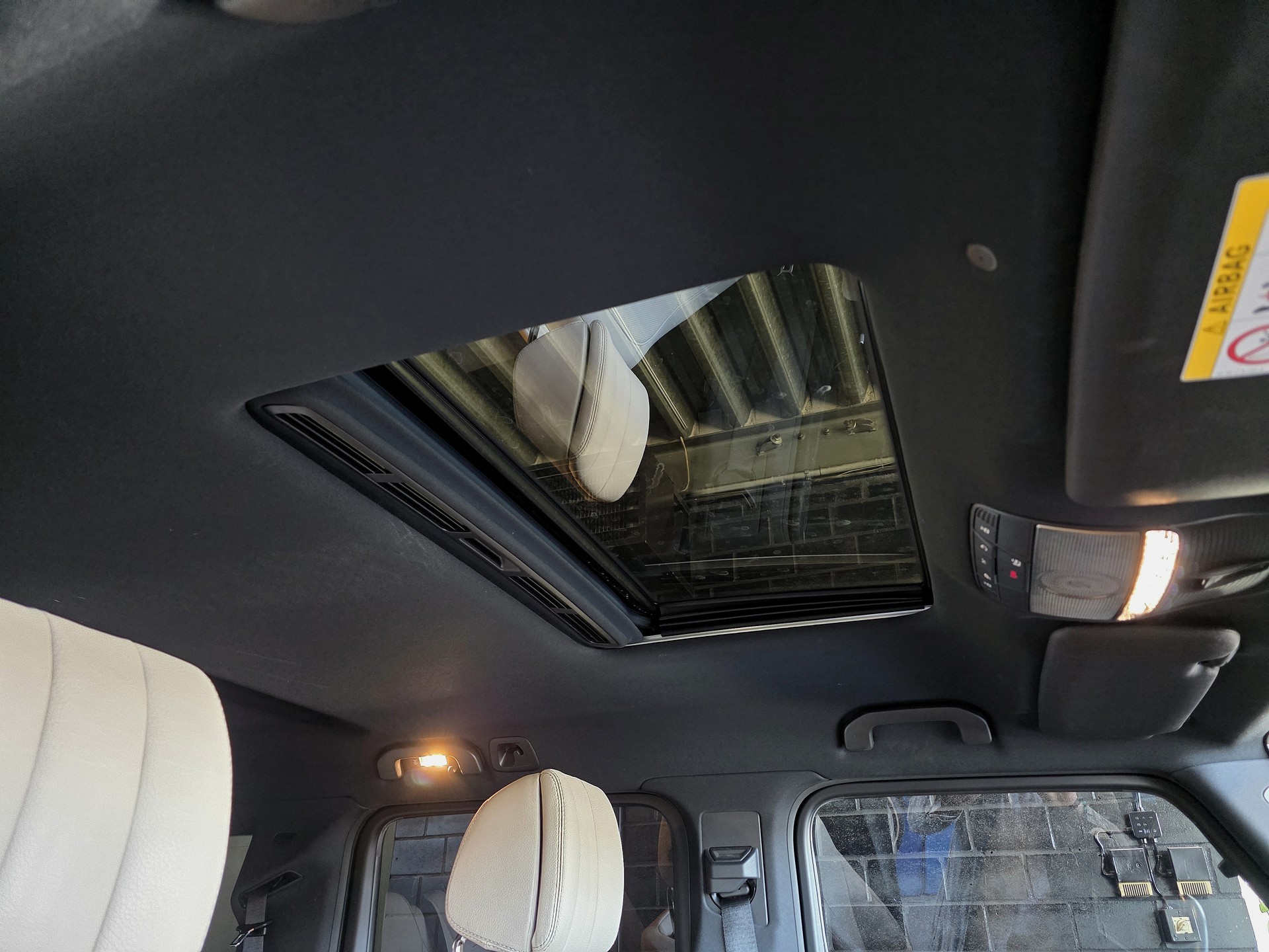 MERCEDES-BENZ G 400 d AMG Line 9G-Tronic-image-15