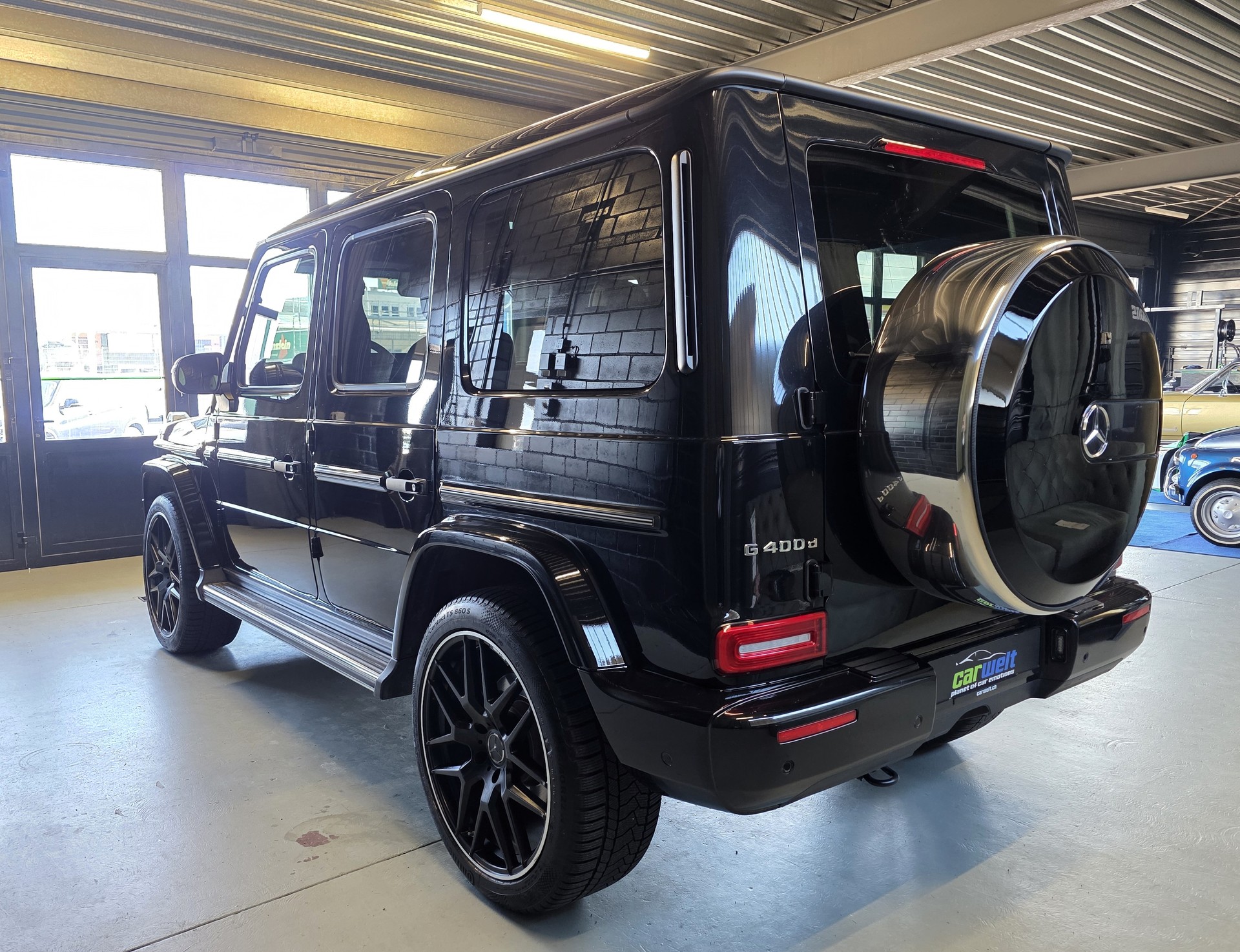 MERCEDES-BENZ G 400 d AMG Line 9G-Tronic-image-6