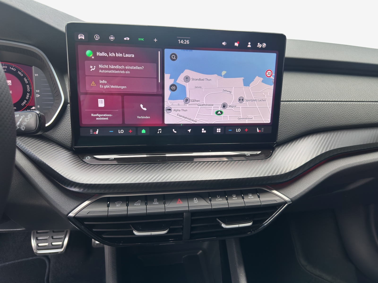 SKODA Octavia Combi 1.5 TSI mHEV DSG Sport Line-image-10