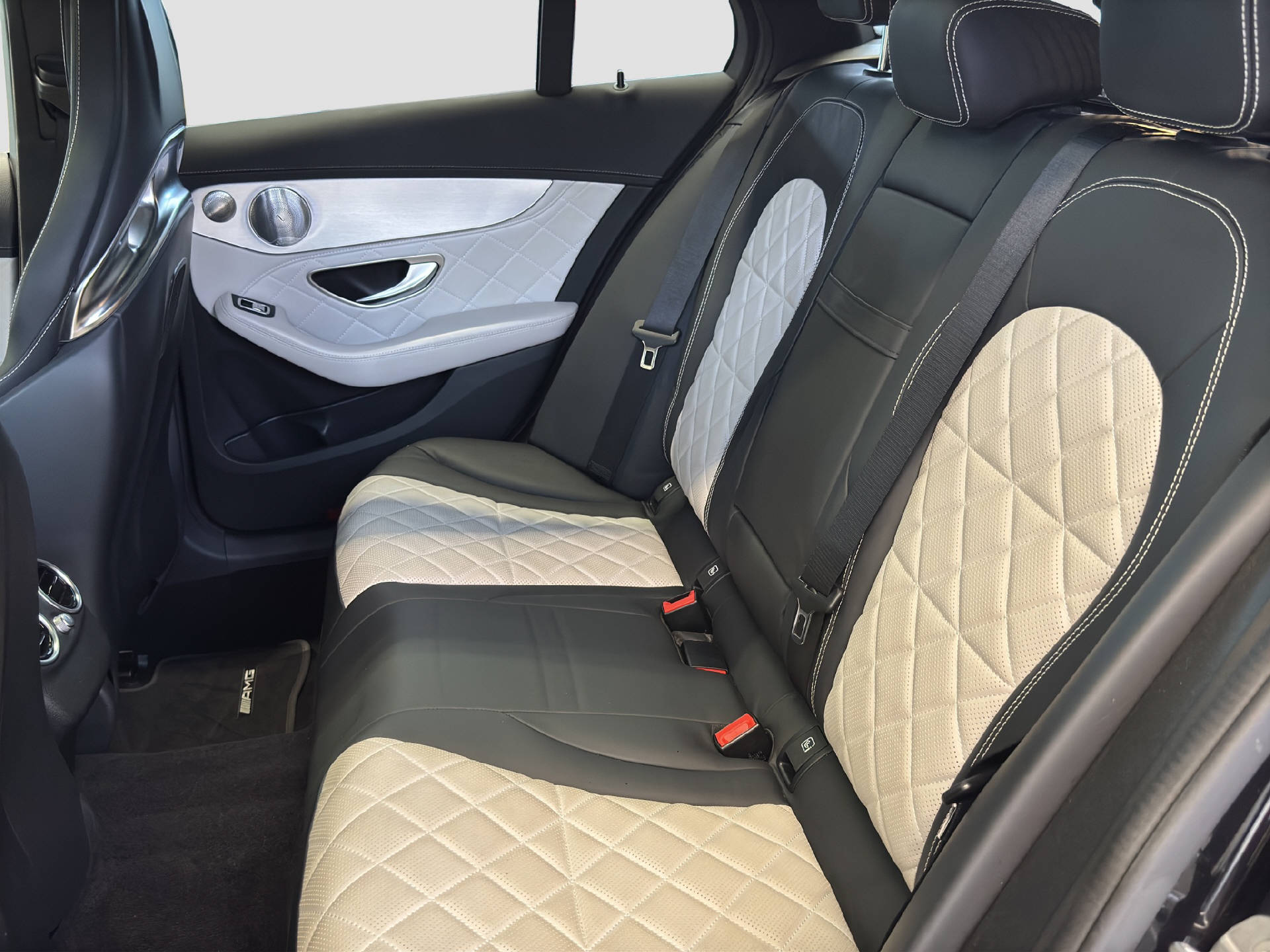 MERCEDES-BENZ C 43 AMG Kombi 4MATIC-image-12