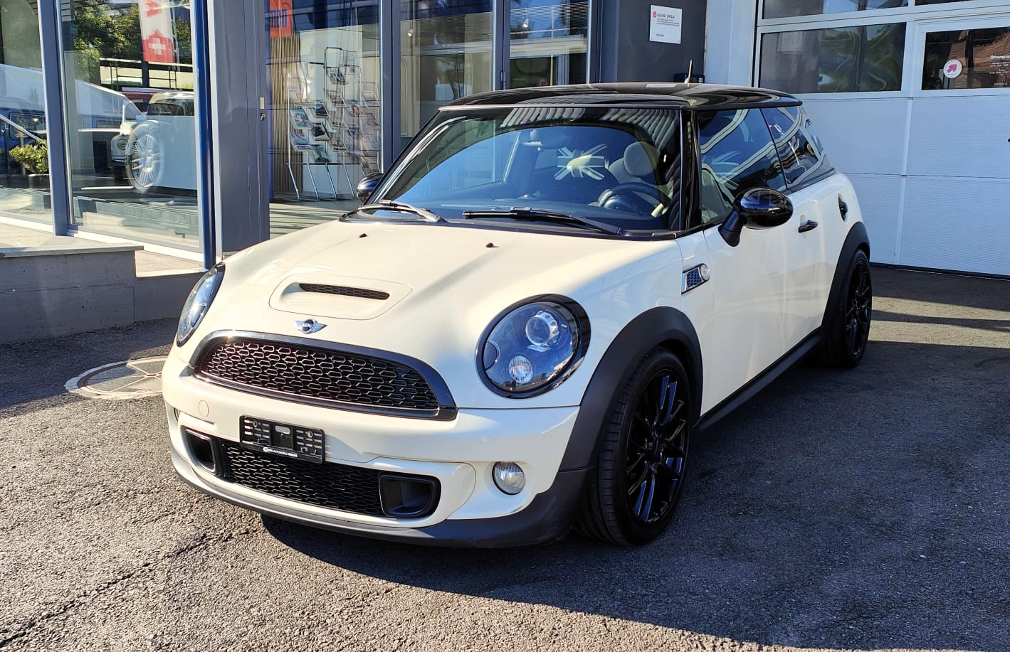 MINI Cooper S-image-0