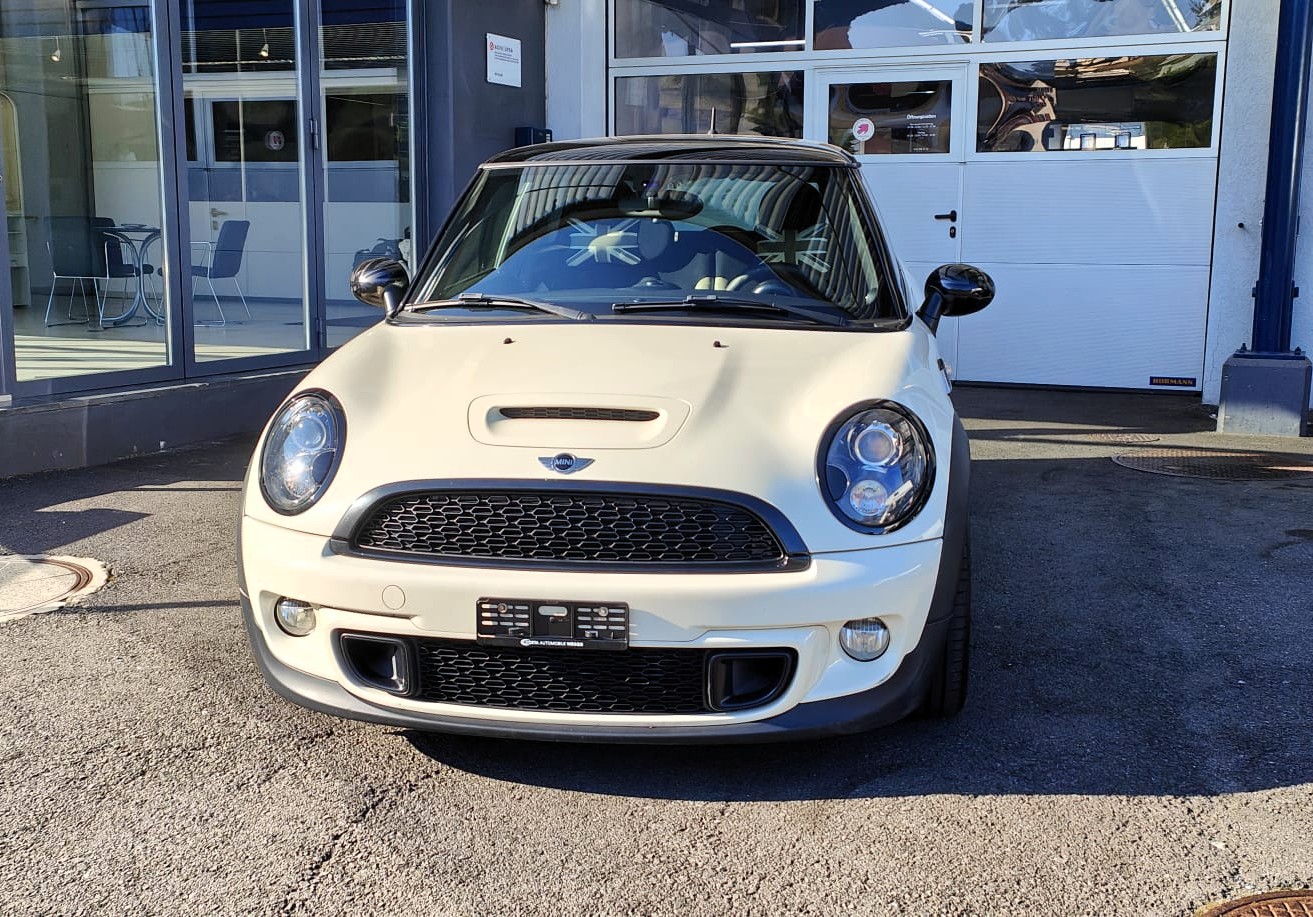MINI Cooper S-image-1