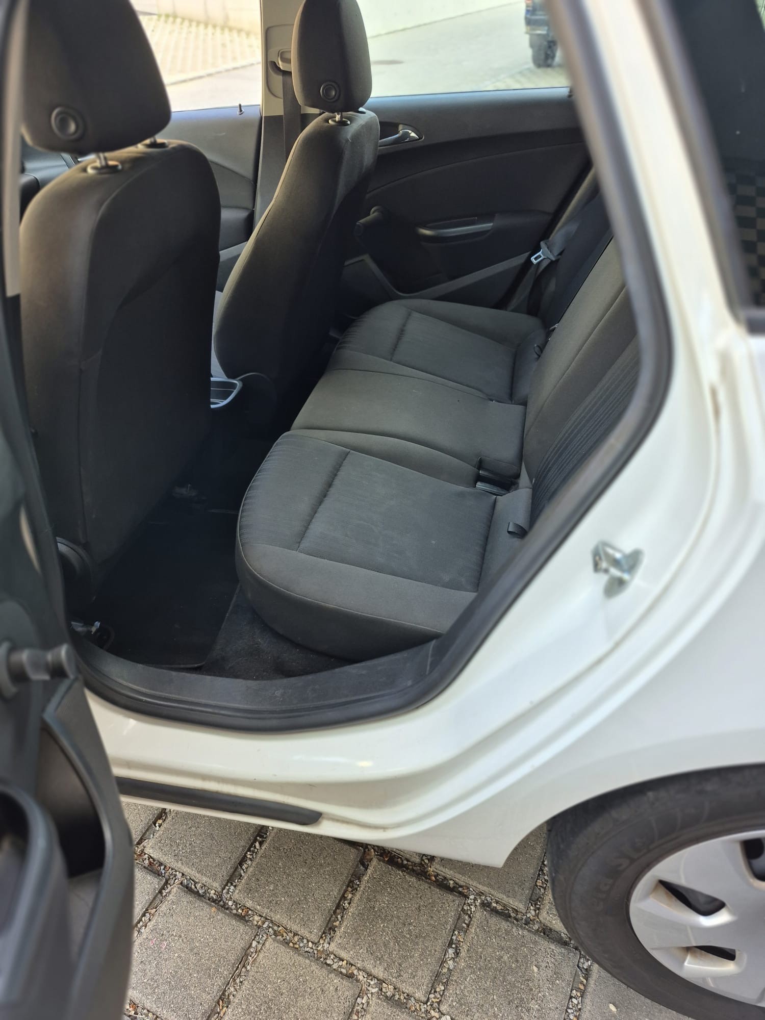OPEL Astra SportsTourer 1.6i 16V-image-7