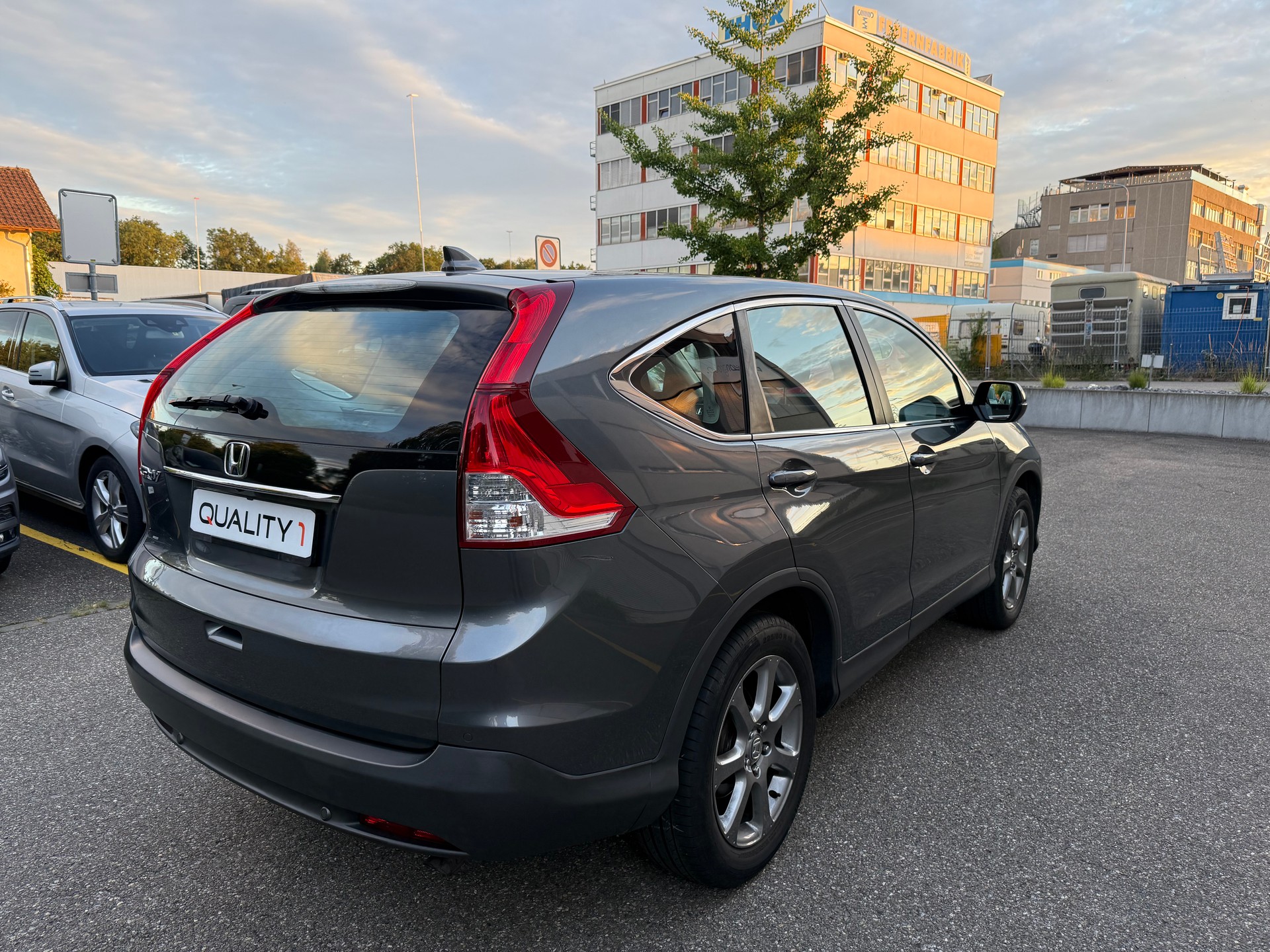 HONDA CR-V 2.0 Comfort 2WD-image-4