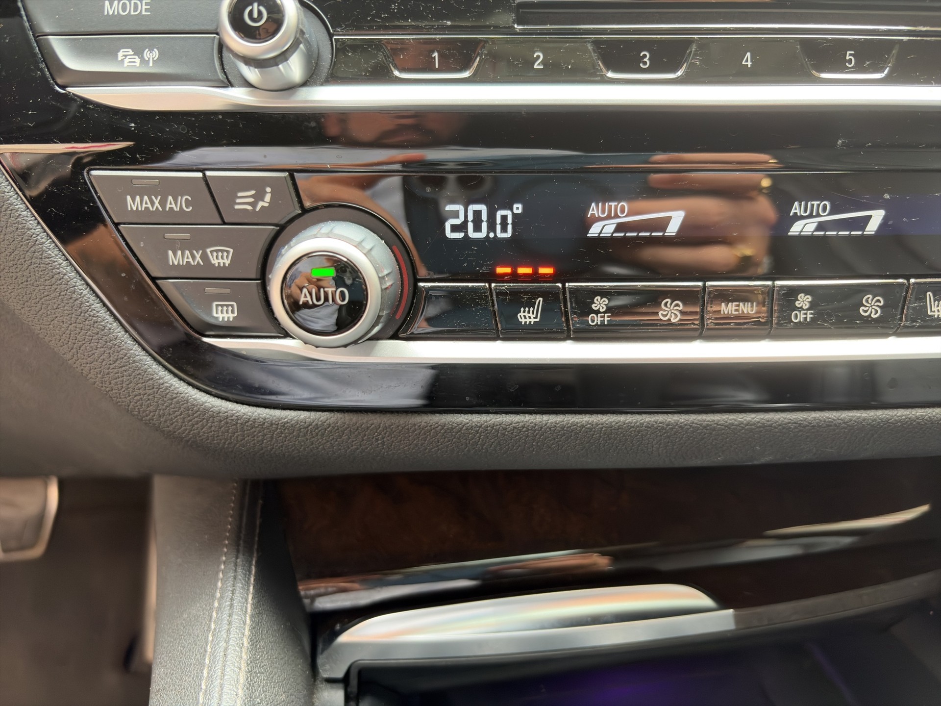 BMW 530i xDrive Touring M Sport Steptronic-image-26