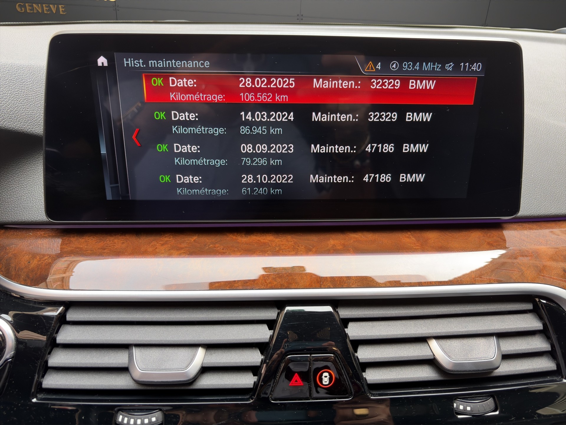 BMW 530i xDrive Touring M Sport Steptronic-image-21