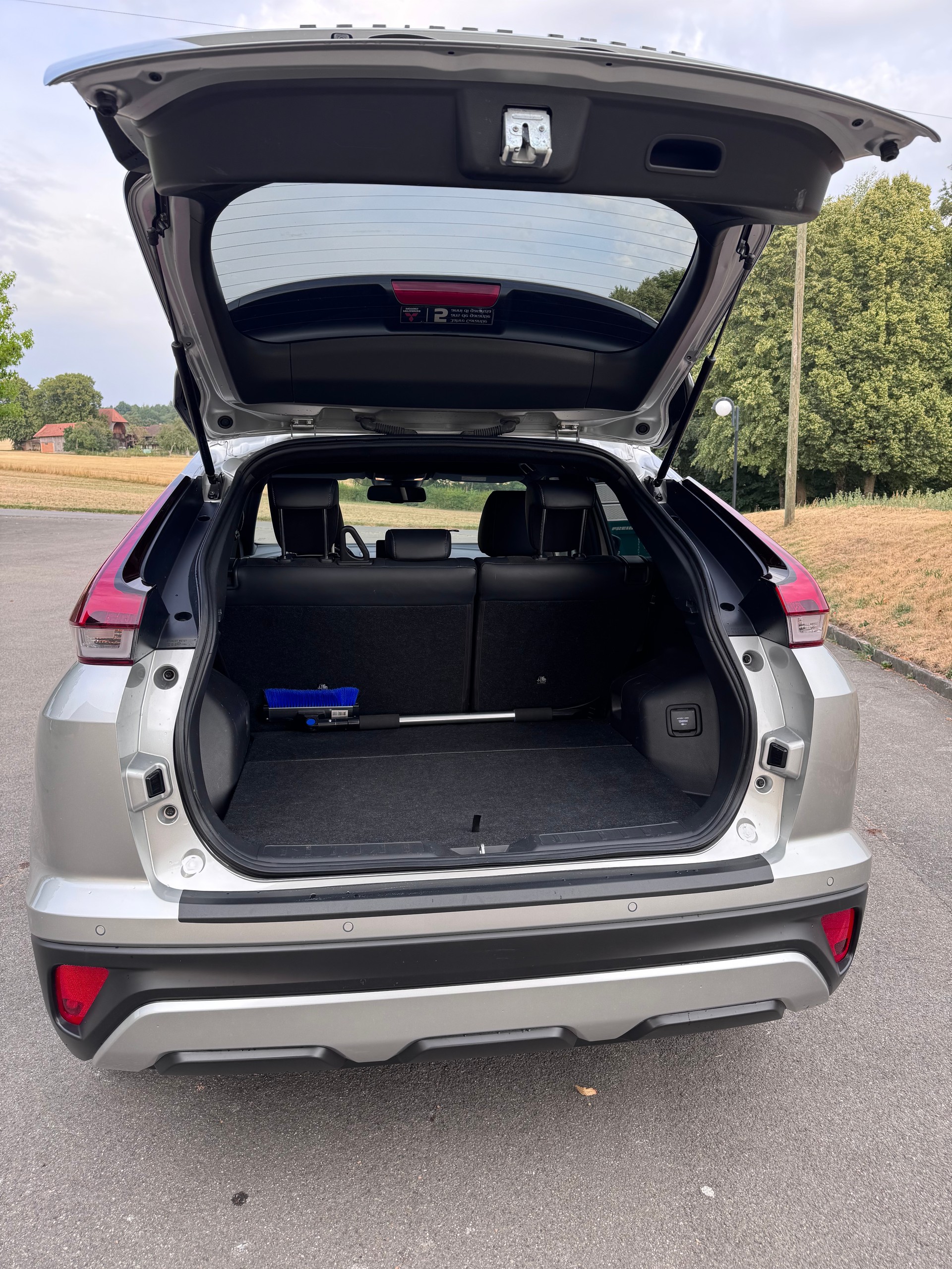 MITSUBISHI 2.4 PHEV Style 4x4-image-9