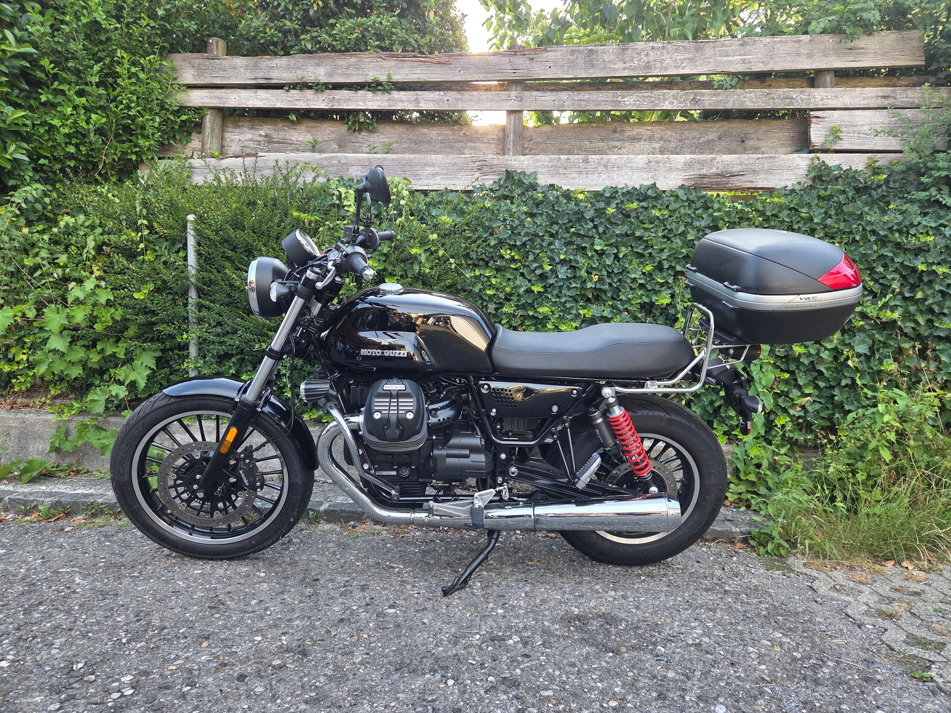 MOTO GUZZI V9 Roamer 850 ABS