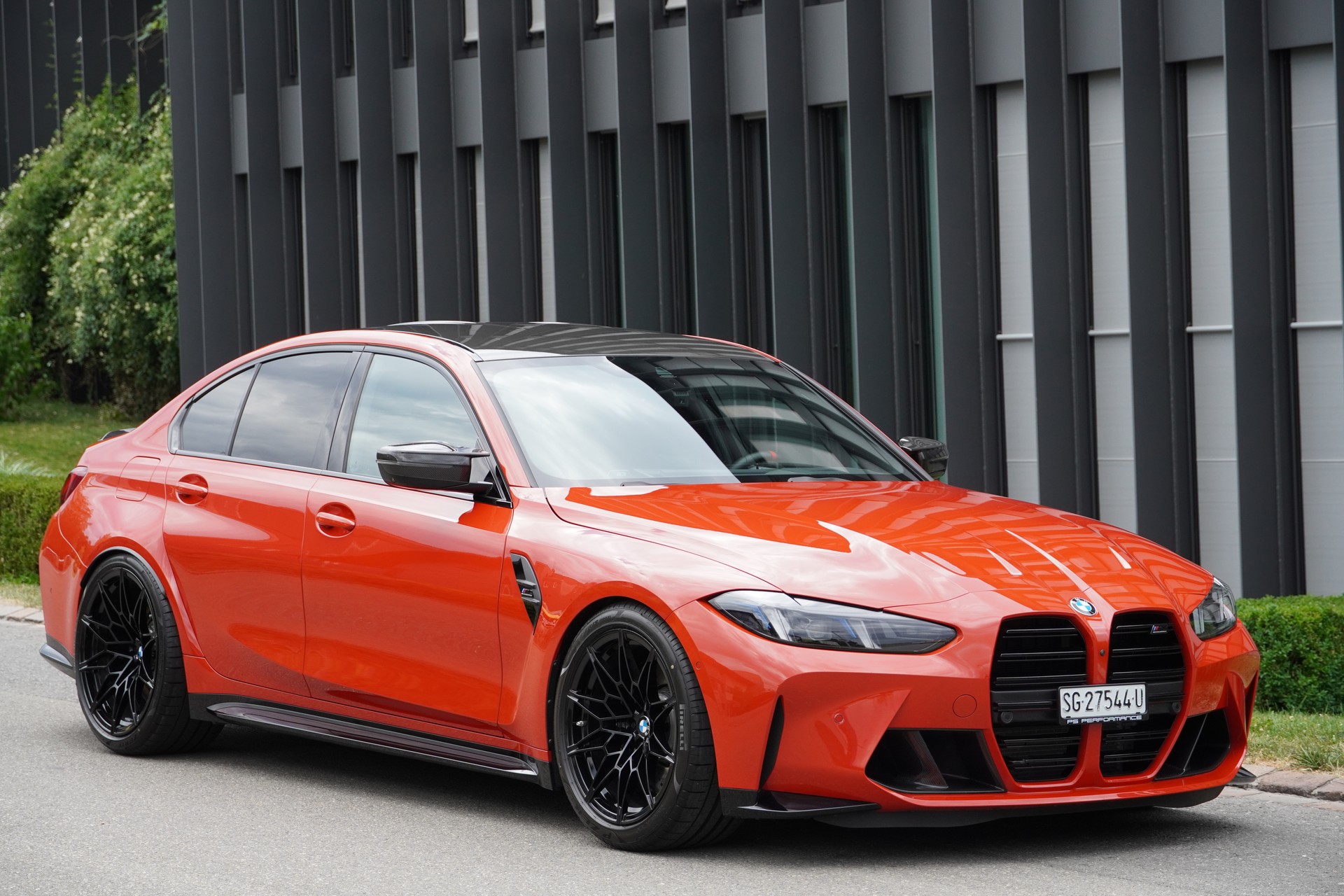BMW M3 Competition M xDrive//M Carbon Schalensitze//M Carbon Exterieurpaket//-image-2