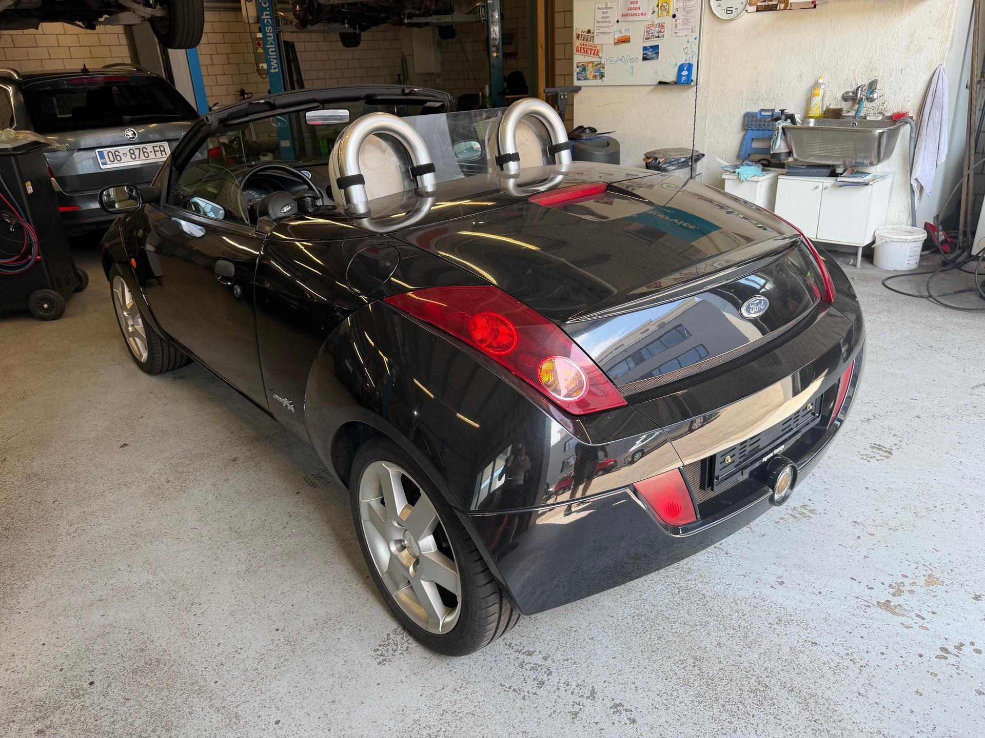 FORD Streetka 1.6 (Luxury)-image-4