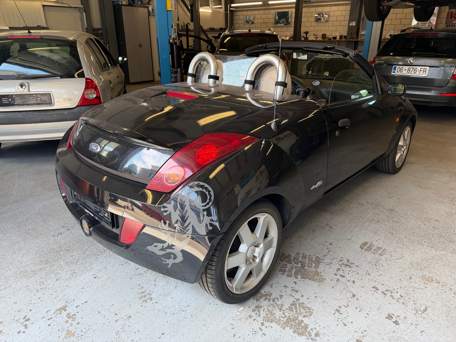 FORD Streetka 1.6 (Luxury)-image-5