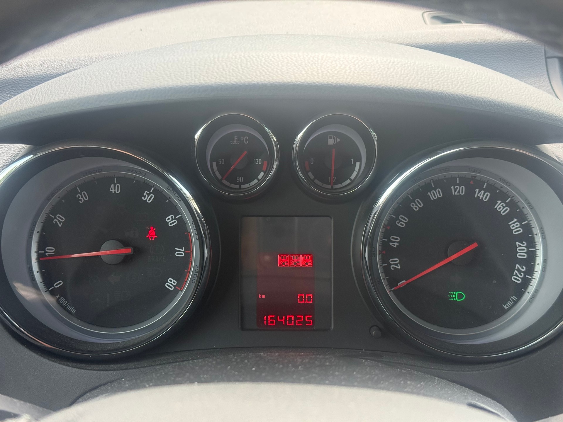 OPEL Meriva 1.4 Turbo Cosmo-image-13