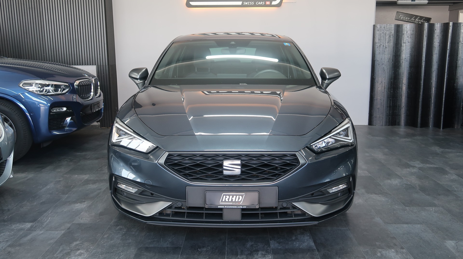 SEAT Leon 1.5 TSI FR / CH / 1ère main-image-4