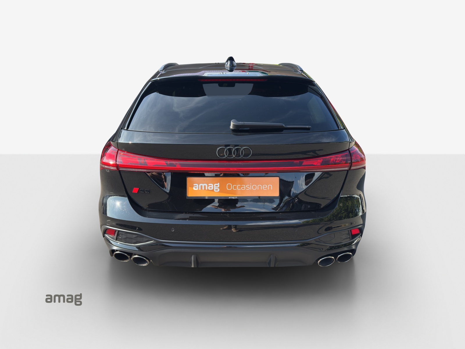 AUDI S5 Avant TFSI quattro S tronic-image-3