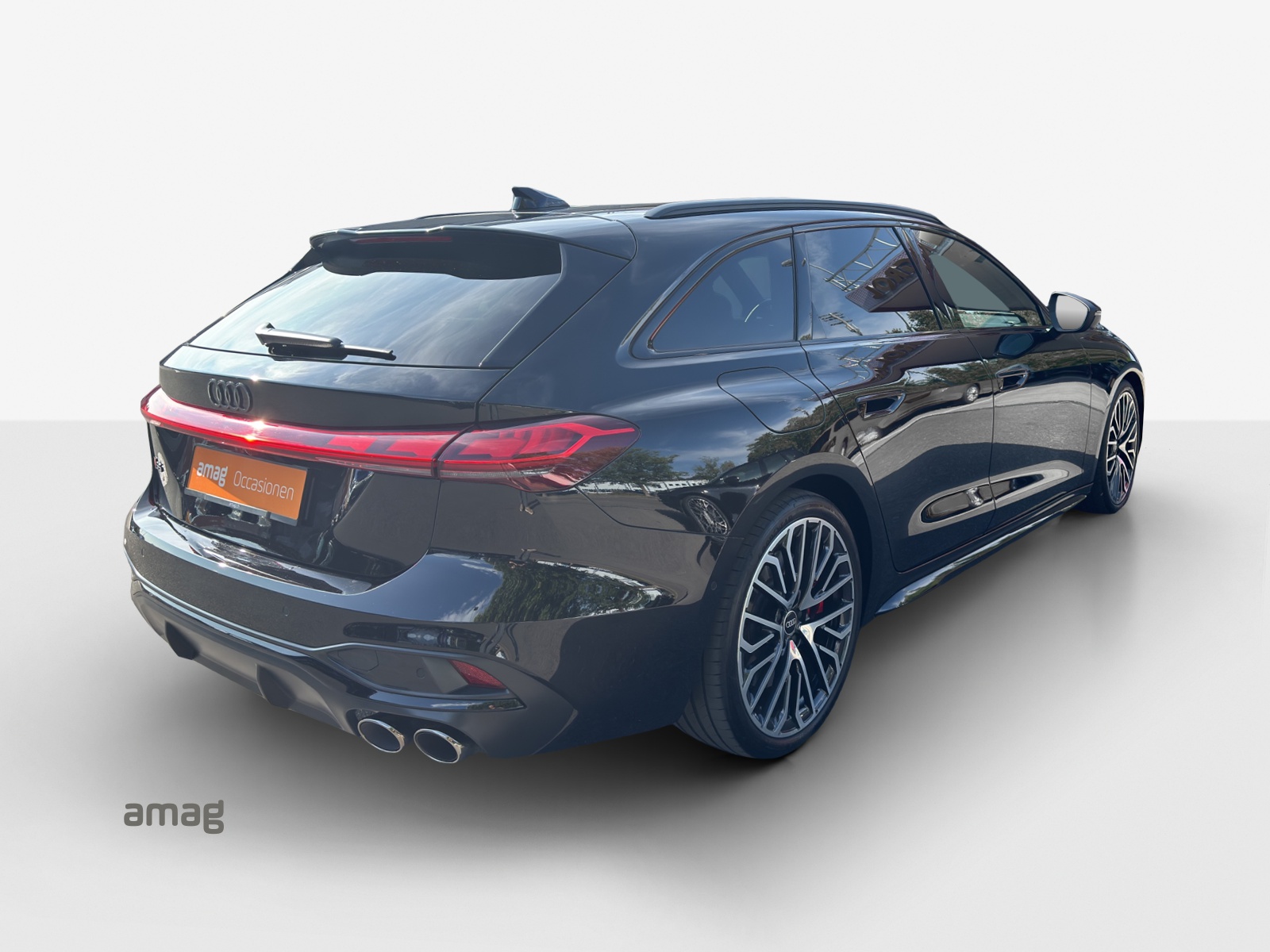AUDI S5 Avant TFSI quattro S tronic-image-4
