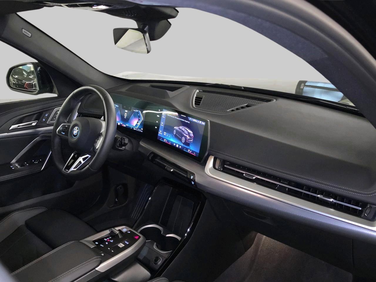 BMW X1 30e xDrive M Sport-image-13