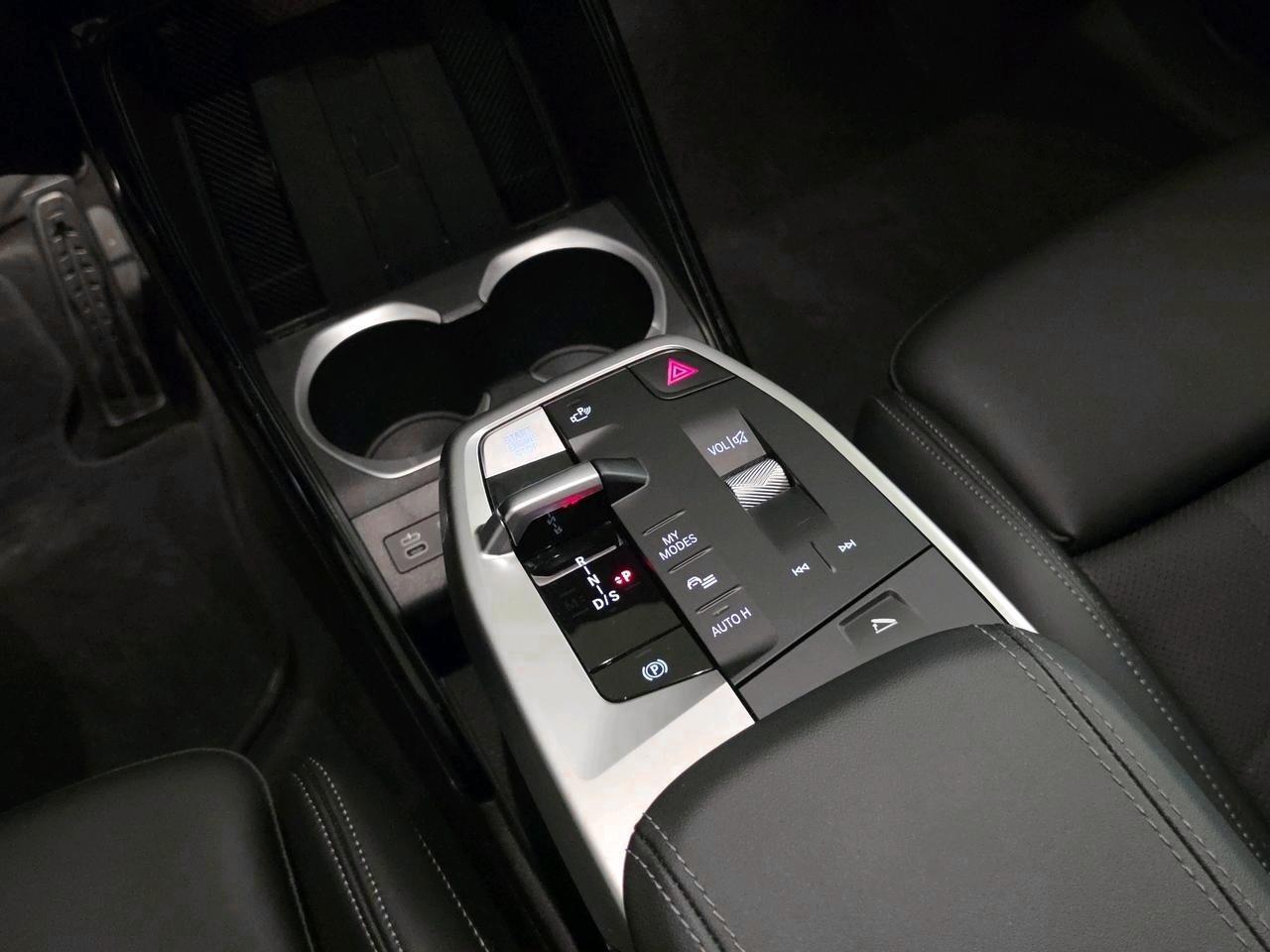 BMW X1 30e xDrive M Sport-image-19