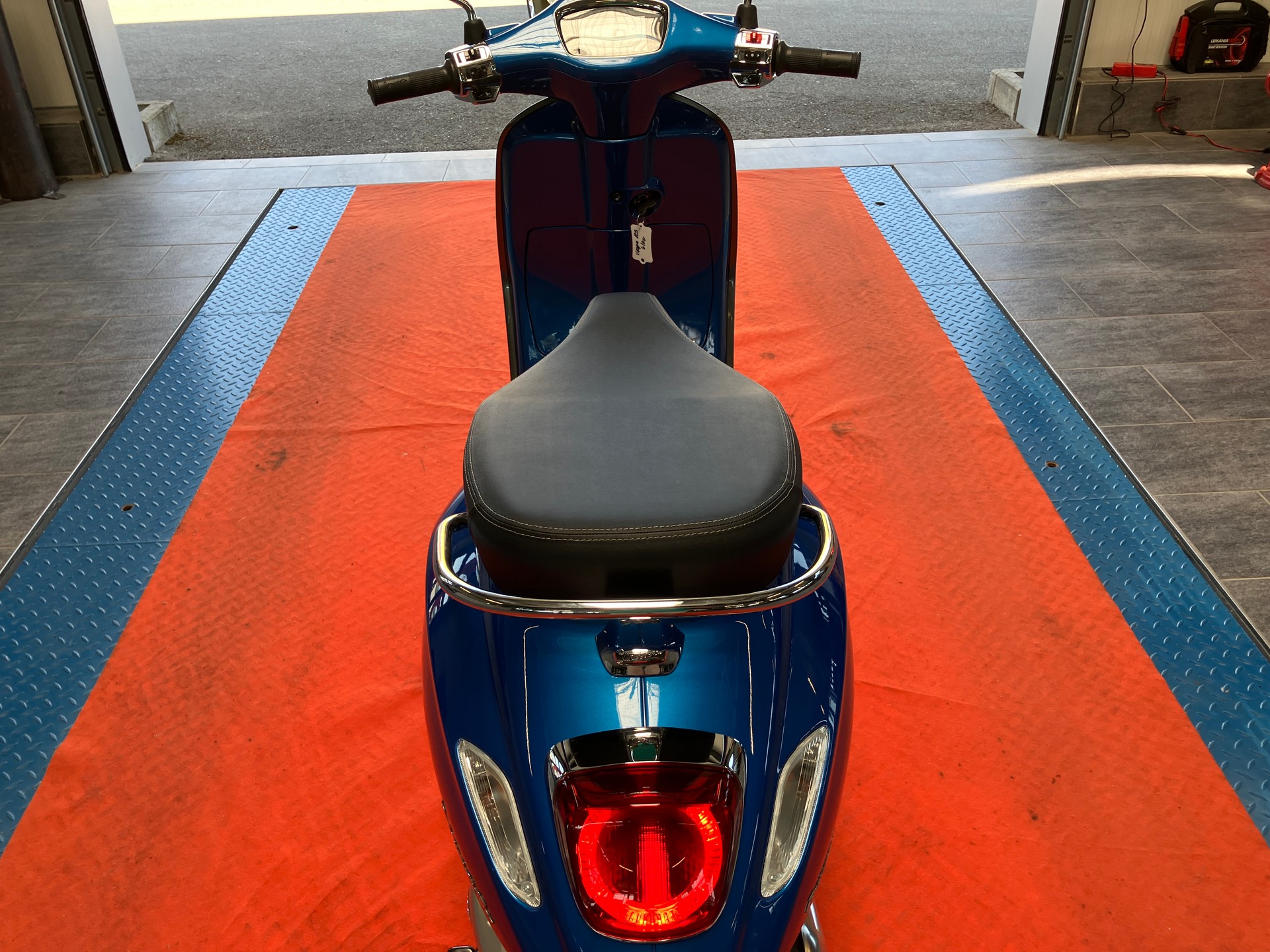 PIAGGIO Vespa 125 Primavera Sport ABS-image-2