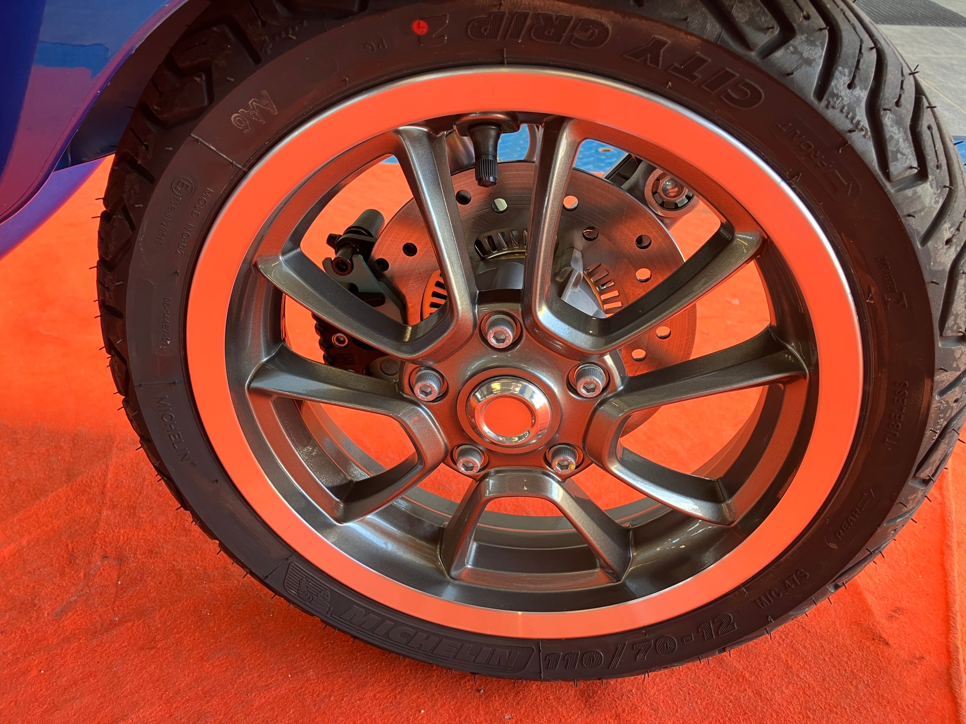 PIAGGIO Vespa 125 Primavera Sport ABS-image-7