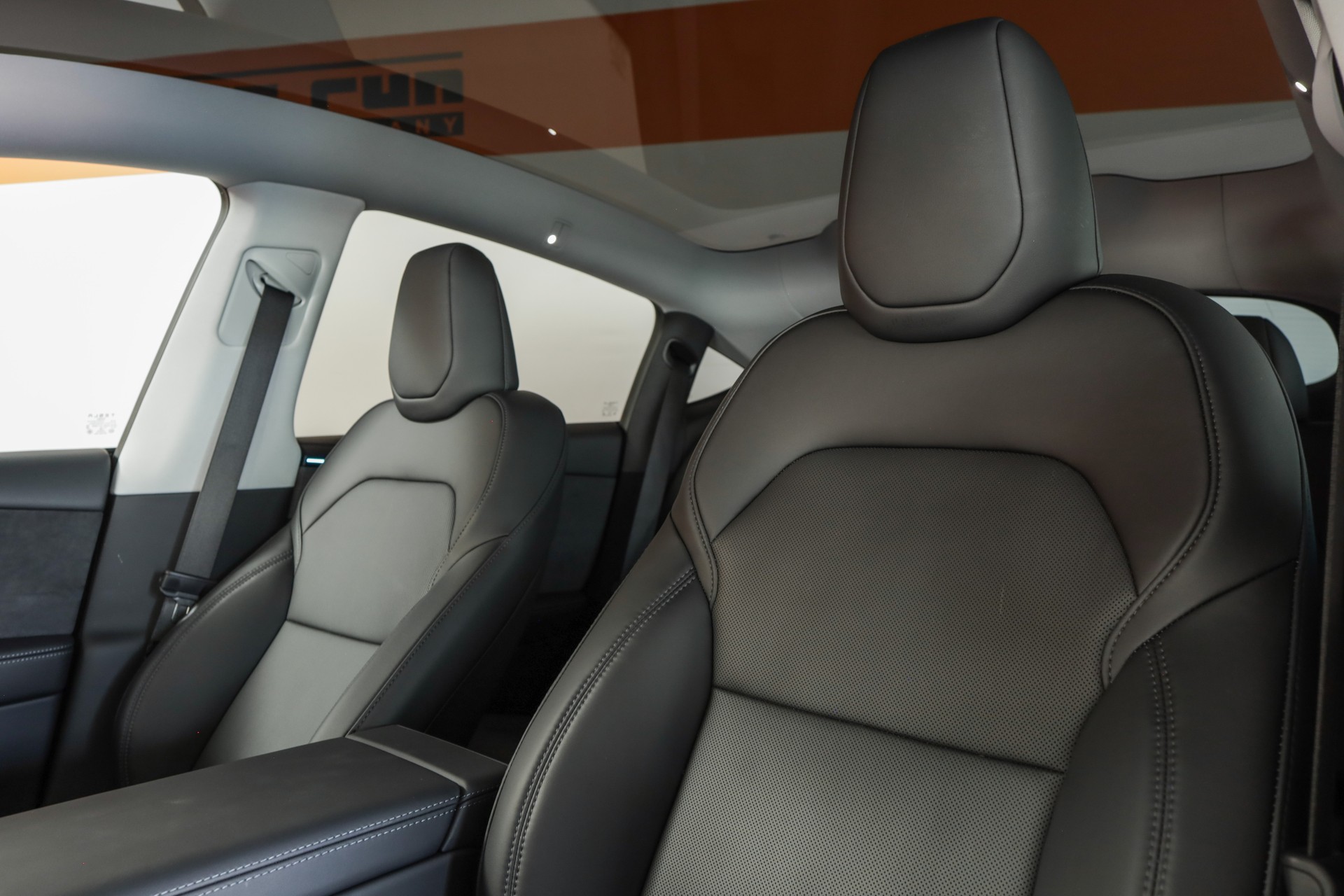 TESLA Model Y Long Range AWD / FSD-image-10