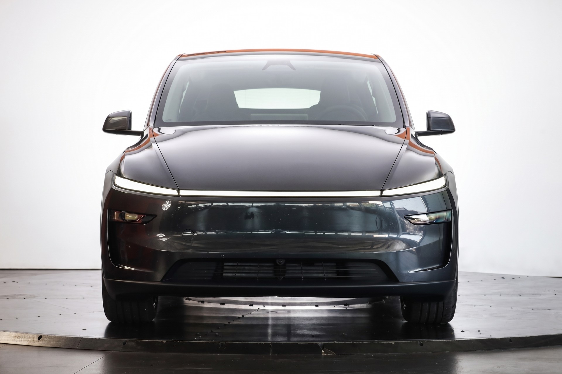 TESLA Model Y Long Range AWD / FSD-image-1