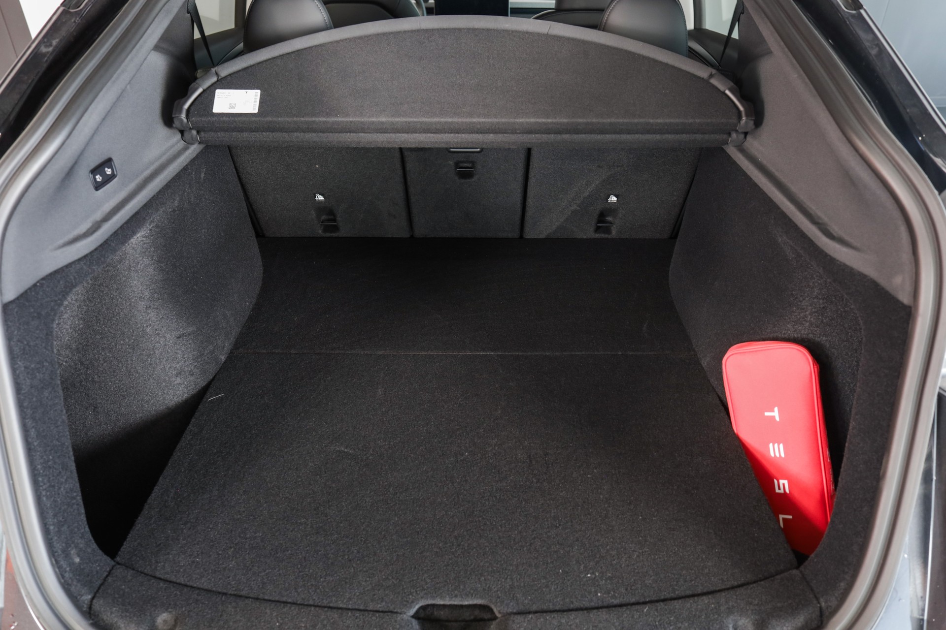 TESLA Model Y Long Range AWD / FSD-image-29