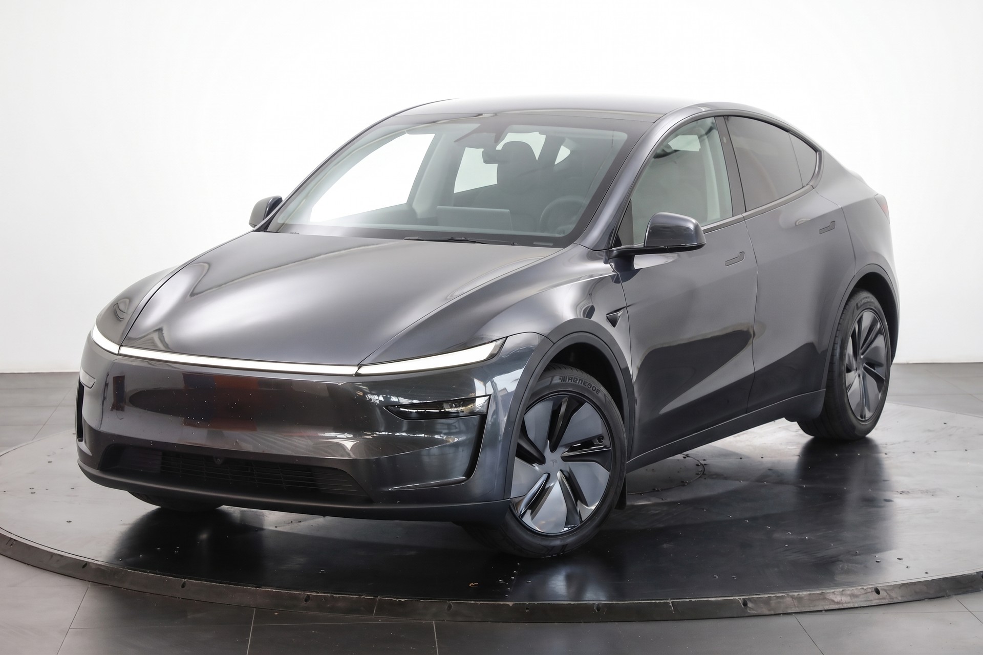 TESLA Model Y Long Range AWD / FSD-image-5