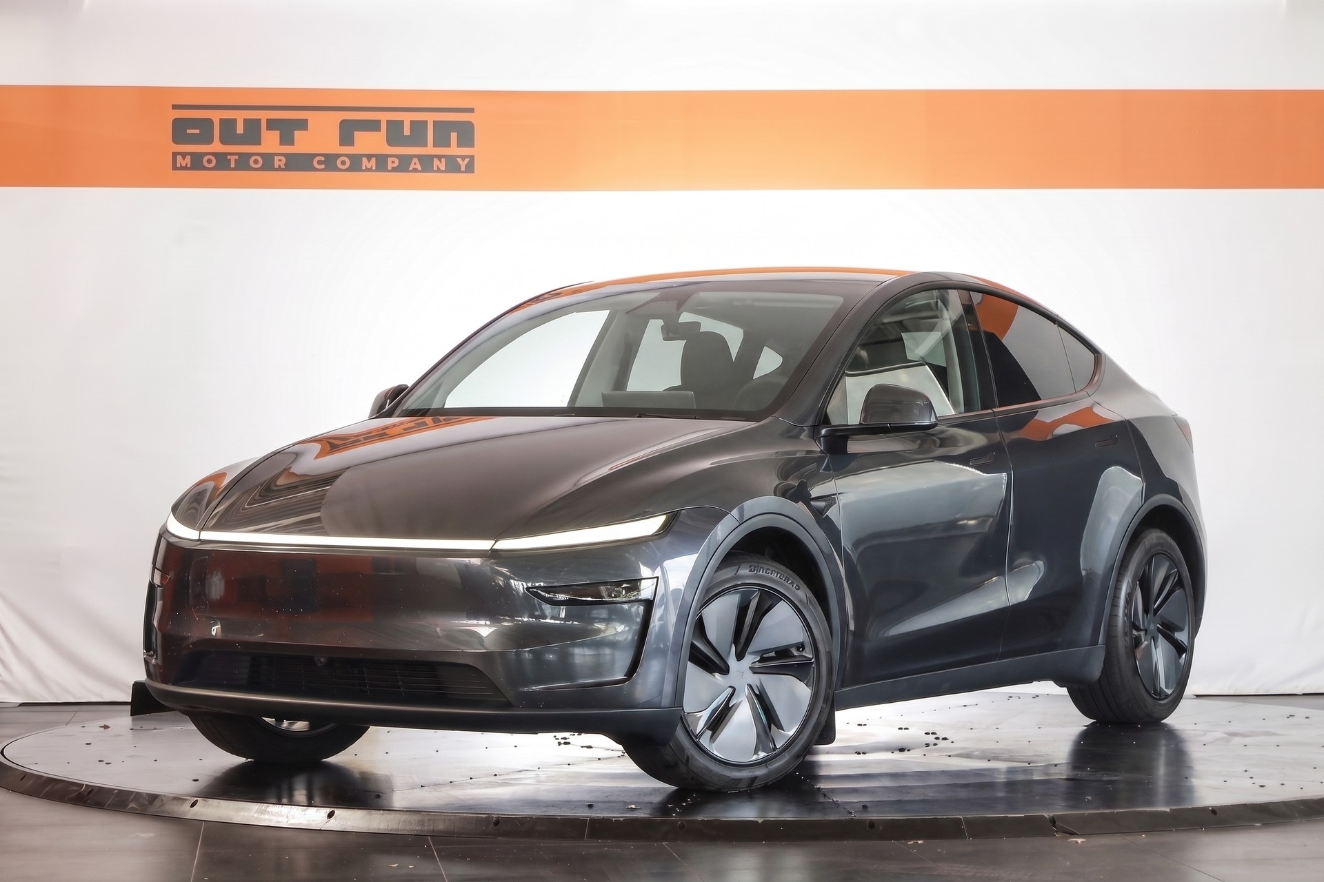 TESLA Model Y Long Range AWD / FSD-image-0