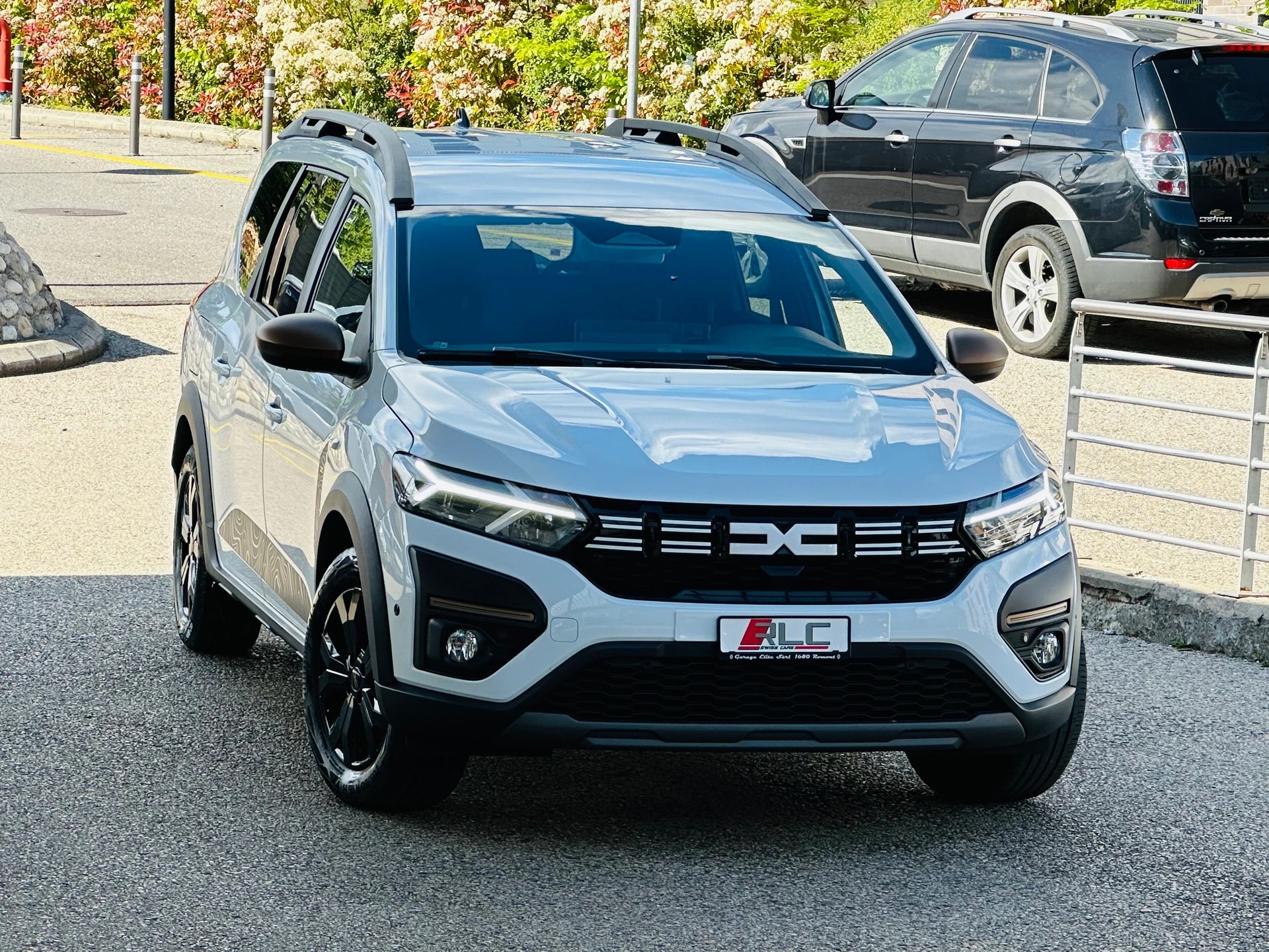 DACIA Jogger HEV 140 Extreme-image-3