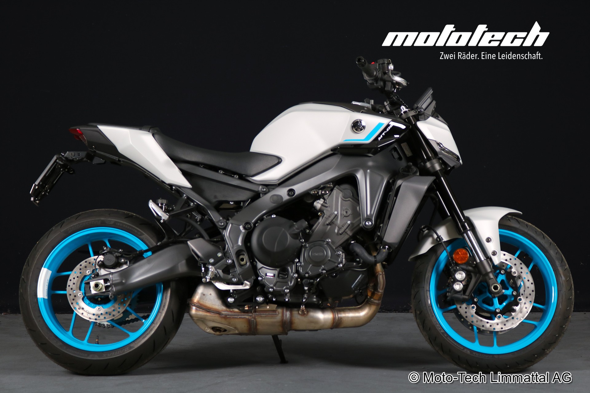 YAMAHA MT-09 STAGE 1-showroom-element-1