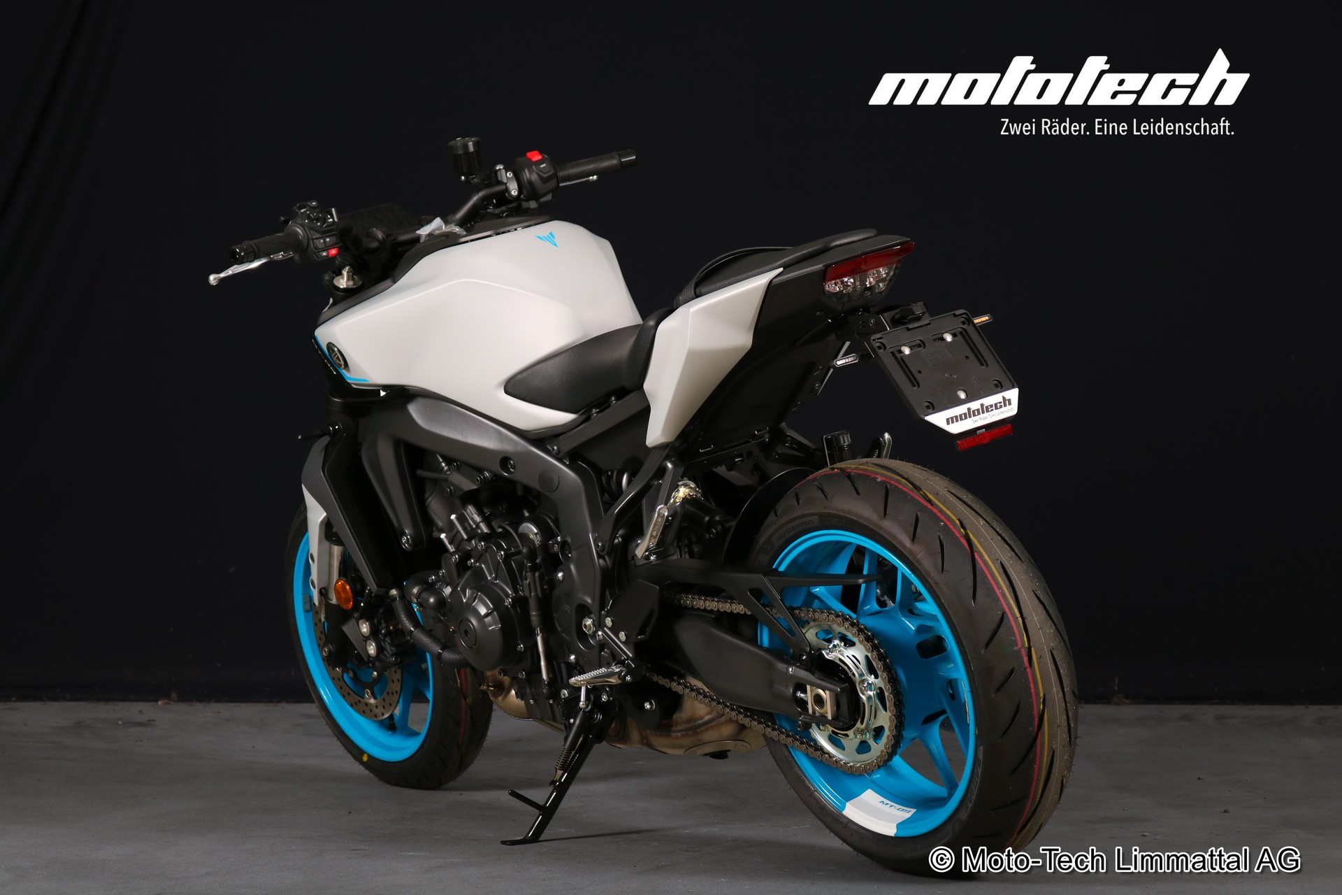 YAMAHA MT-09 STAGE 1-showroom-element-3