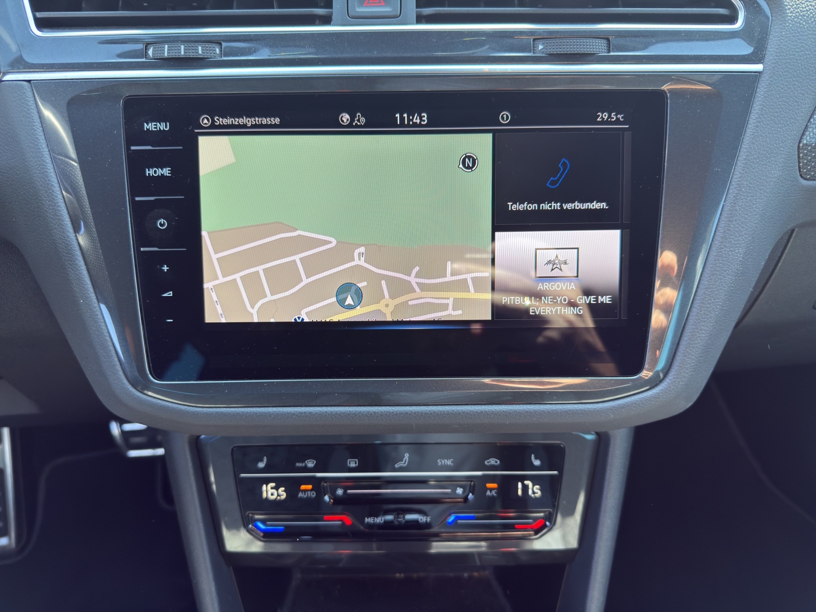 VW Tiguan 1.5TSI Evo R-Line 75 Edition DSG-image-11